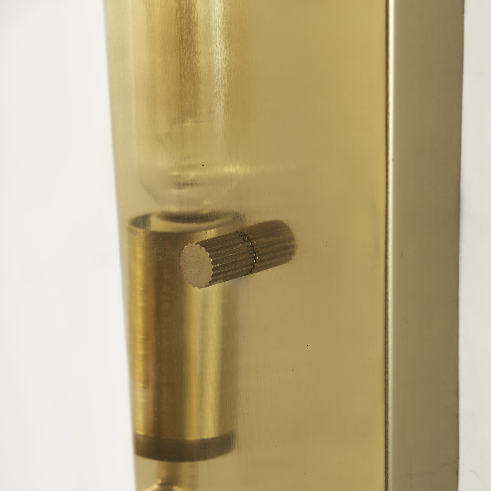 stein 5l x 6w gold w/ white marble shade wall sconce