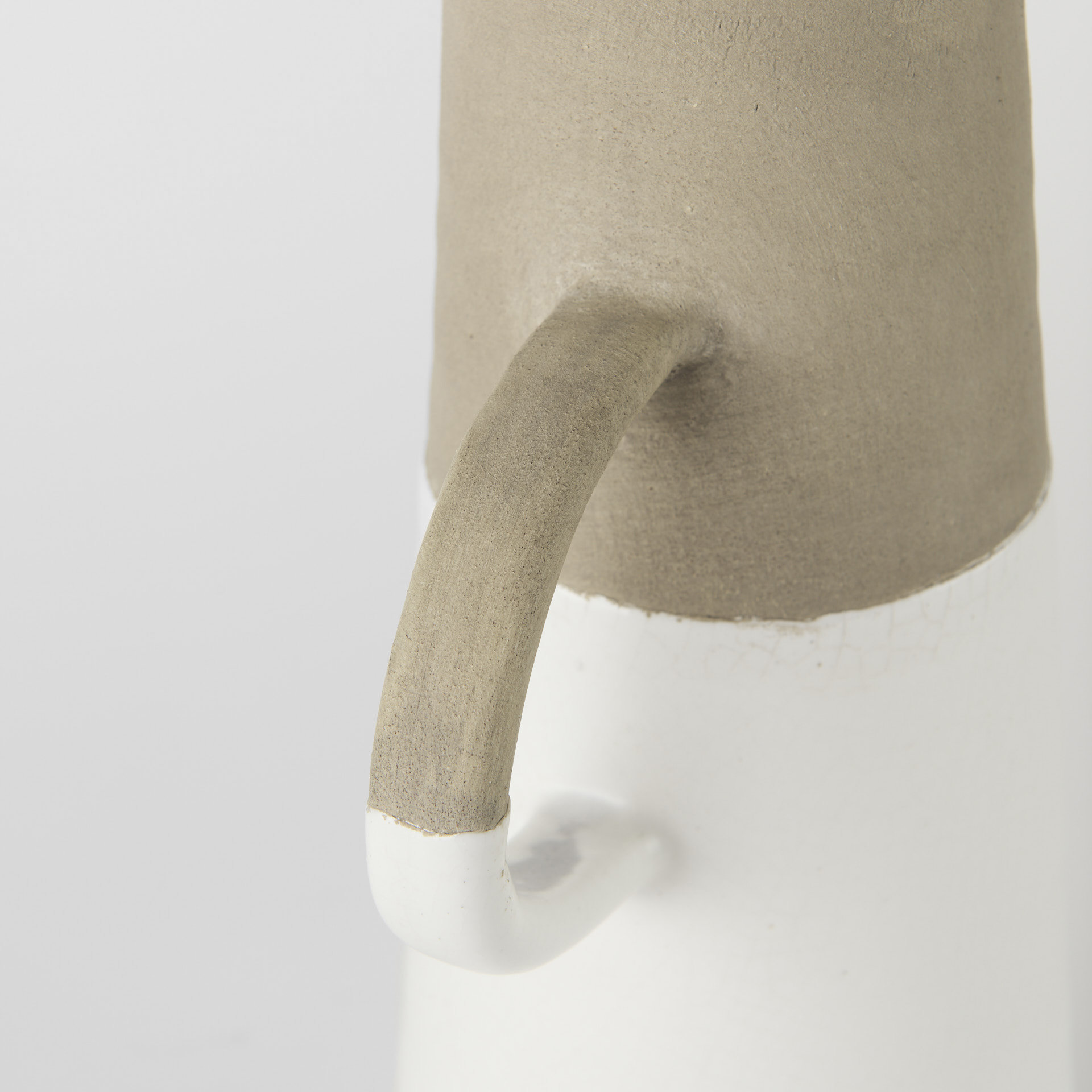 garand large 18.8h two-toned white natural ceramic jug