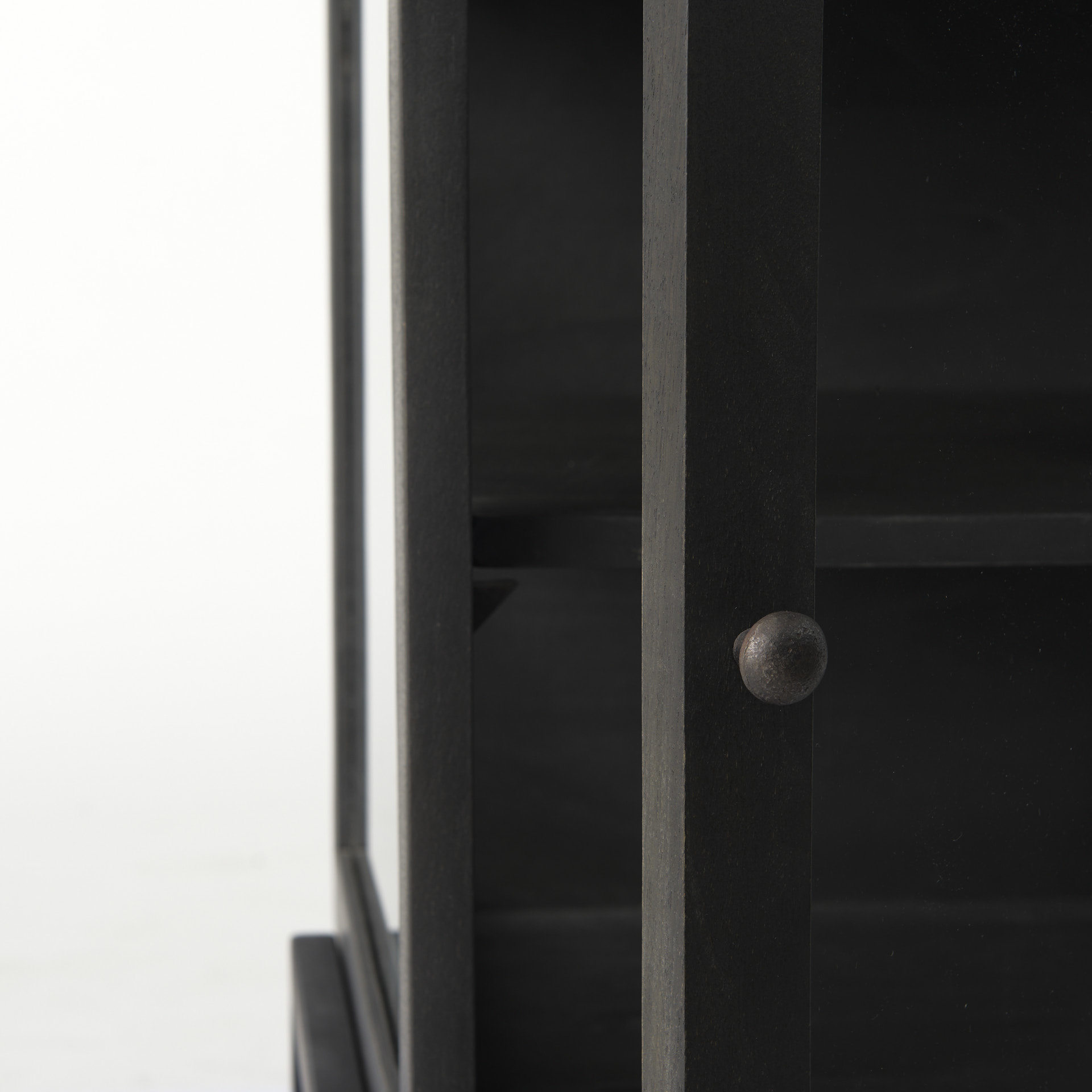 arelius 20l x 18w x 26h black-brown wood w/ black metal frame end/side table