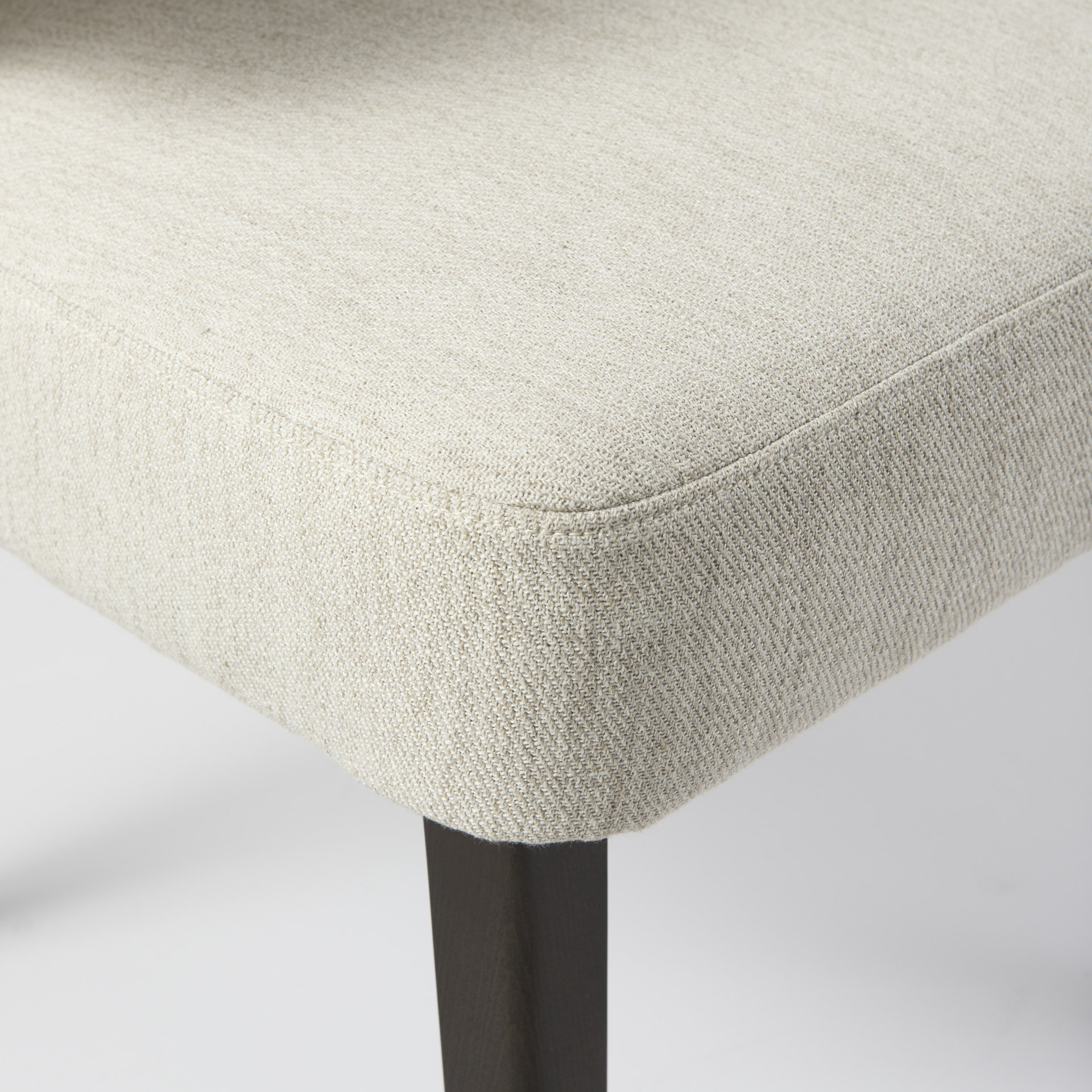 niles 22.5l x 24.0w x 32.0h cream fabric seat w/ dark brown wooden legs wingback dining chair