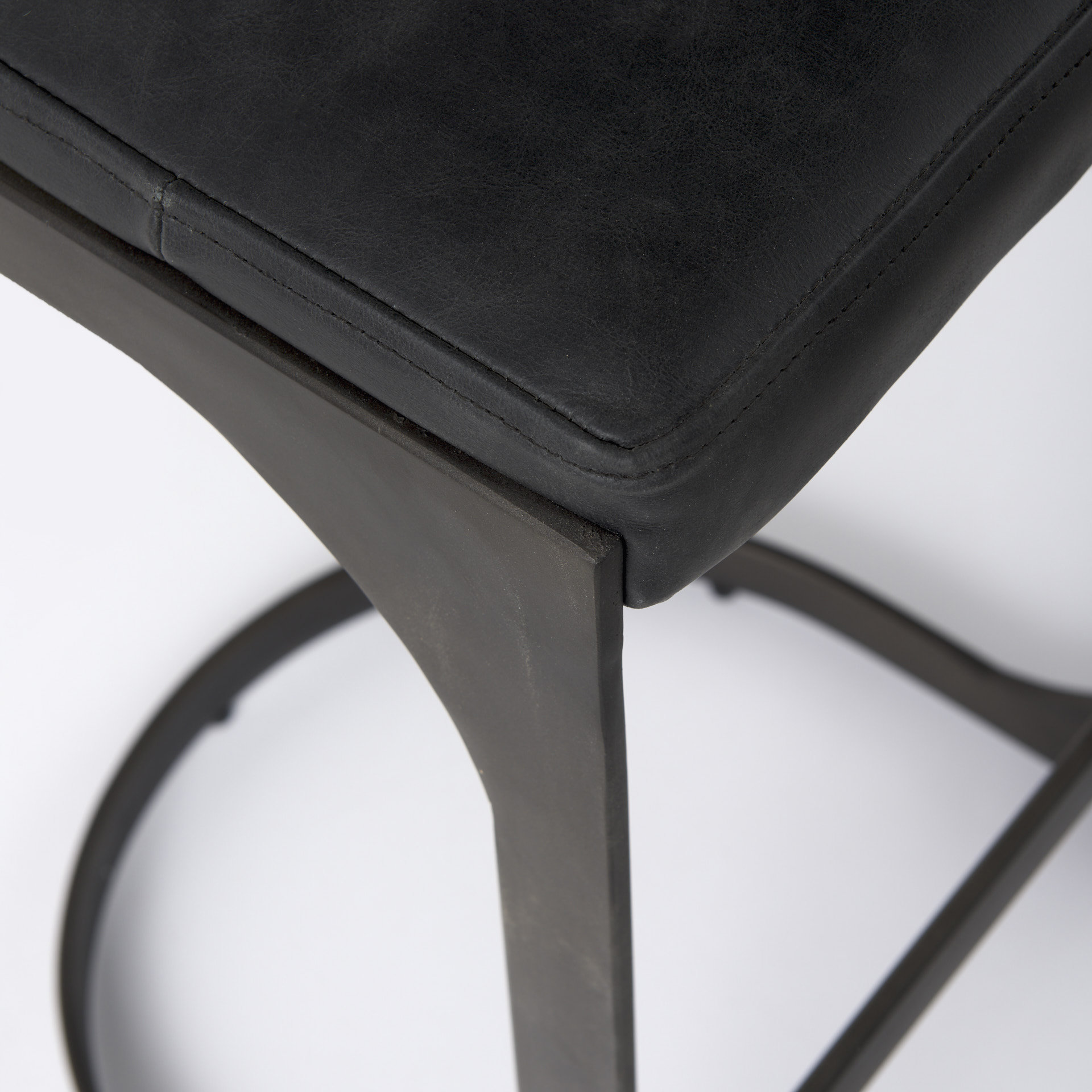 tyson 17l x 18w x 31h black leather w/ metal frame bar stool