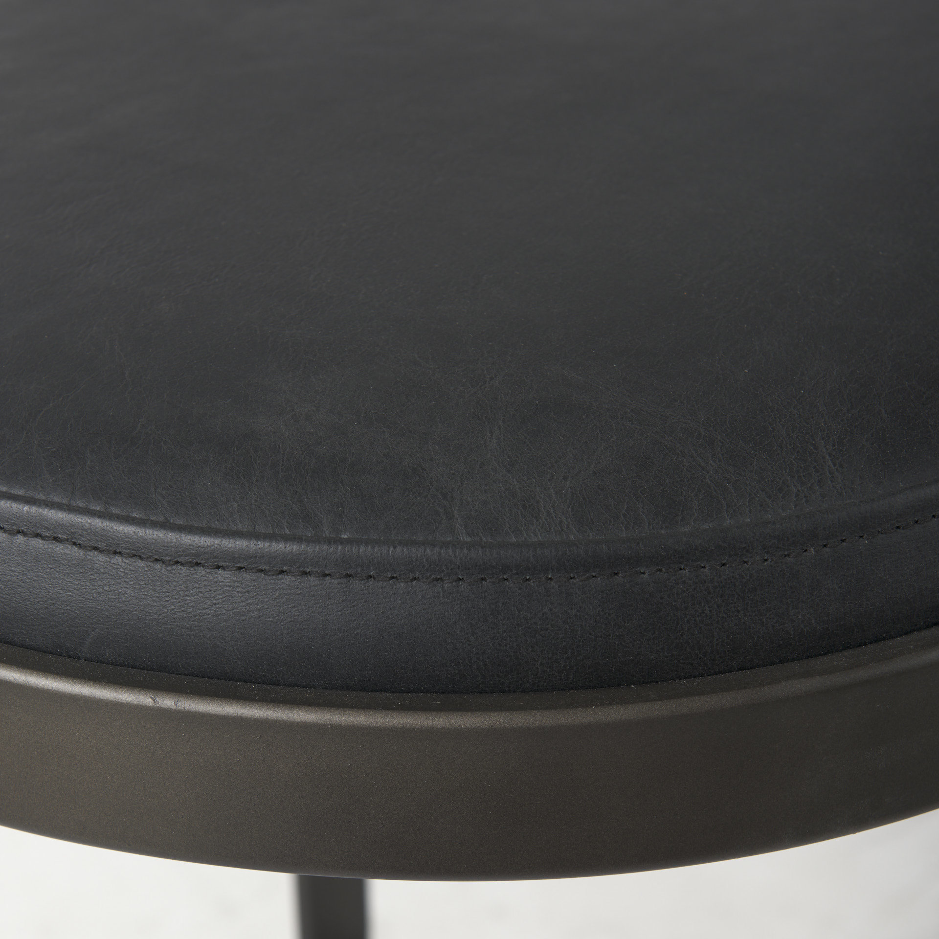 tyson 17l x 18w x 31h black leather w/ metal frame bar stool