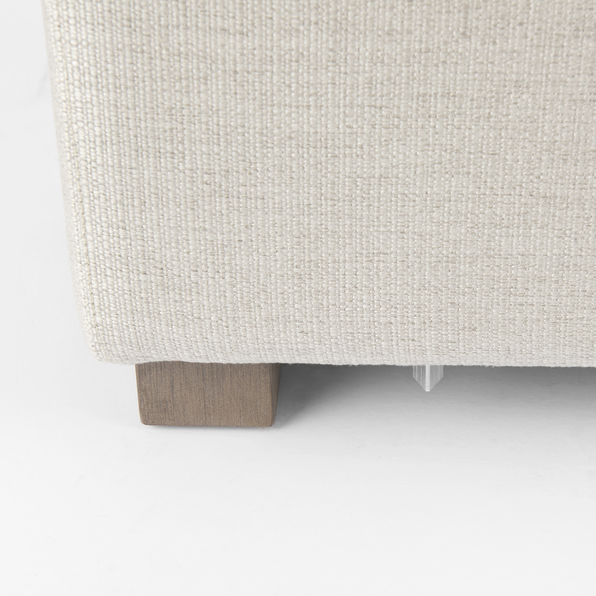 valence 38.6l x 26.0w x 17.7h beige 2/3 ottoman sectional piece