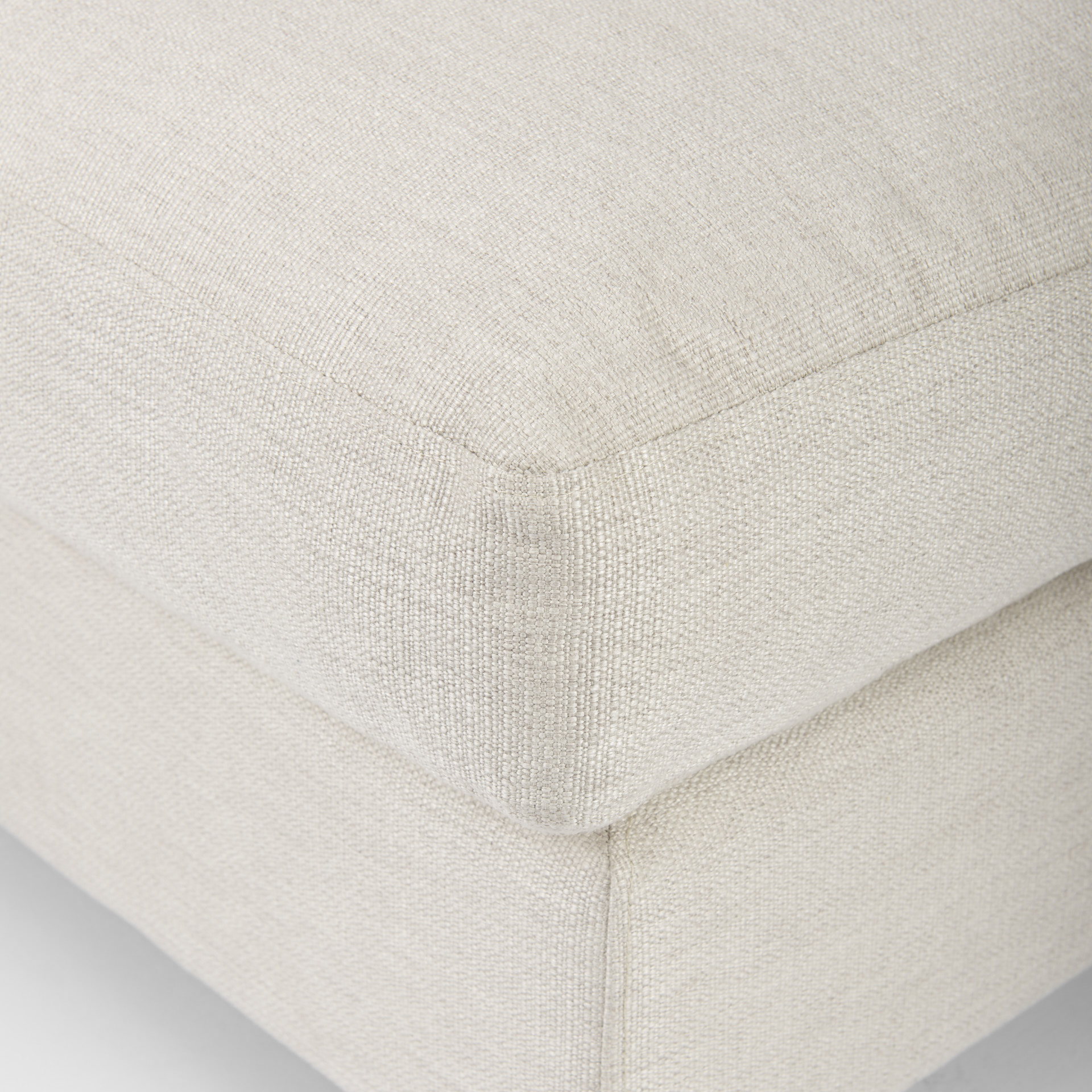 valence 38.2l x 38.6w x 28.3h beige armless sectional piece
