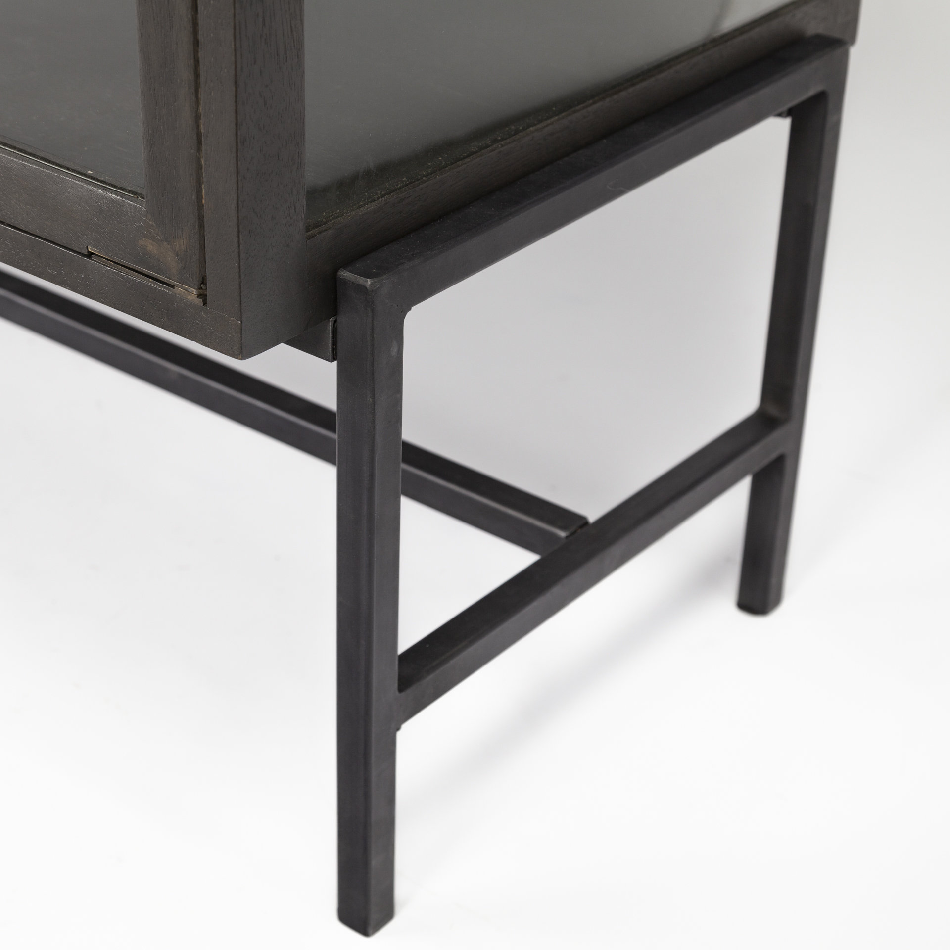 arelius 70x18 black-brown wood, black metal base w/ 4 glass cabinet doors sideboard