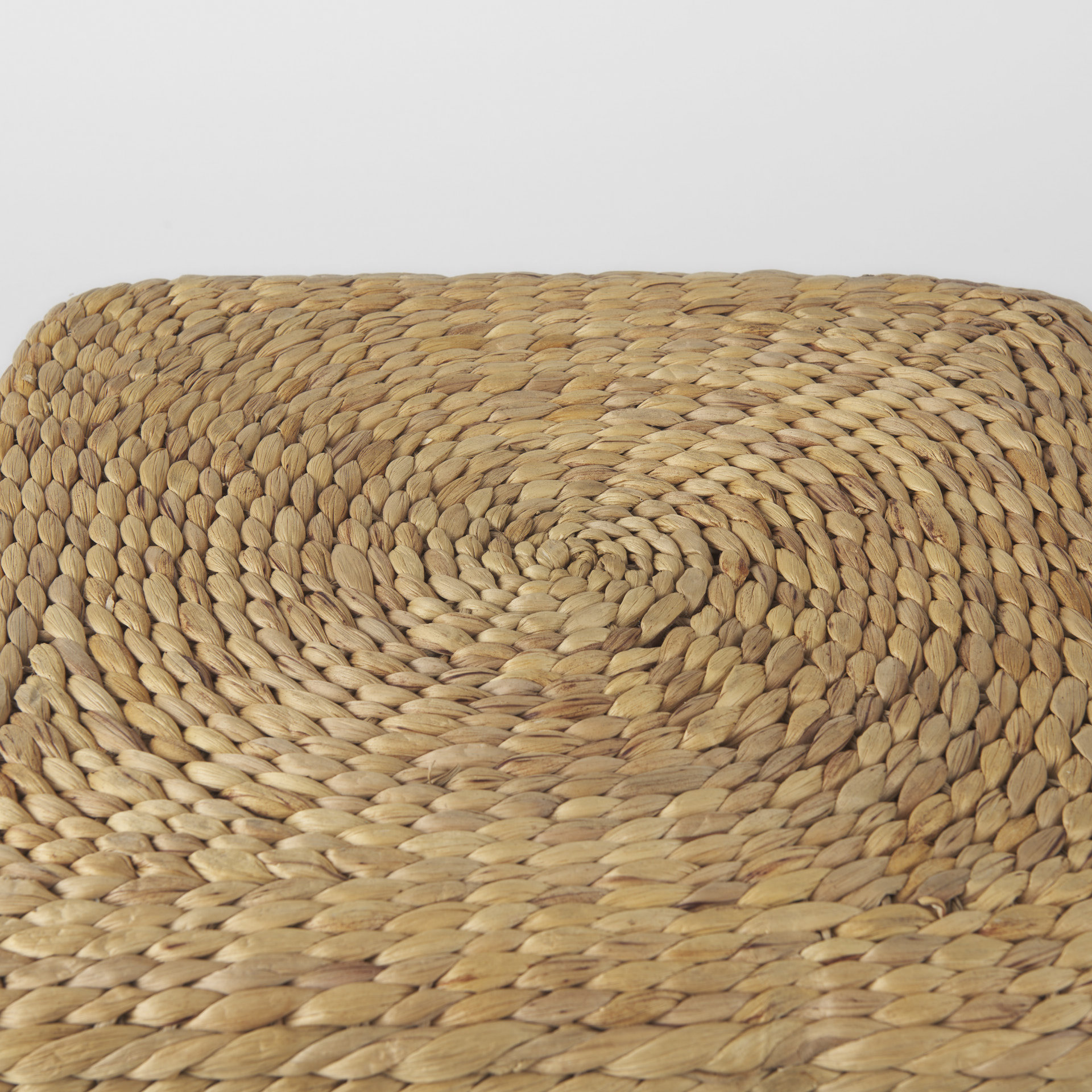maya 17.7l x 17.7w x 17.7h light brown w/medium brown stripes seagrass square pouf