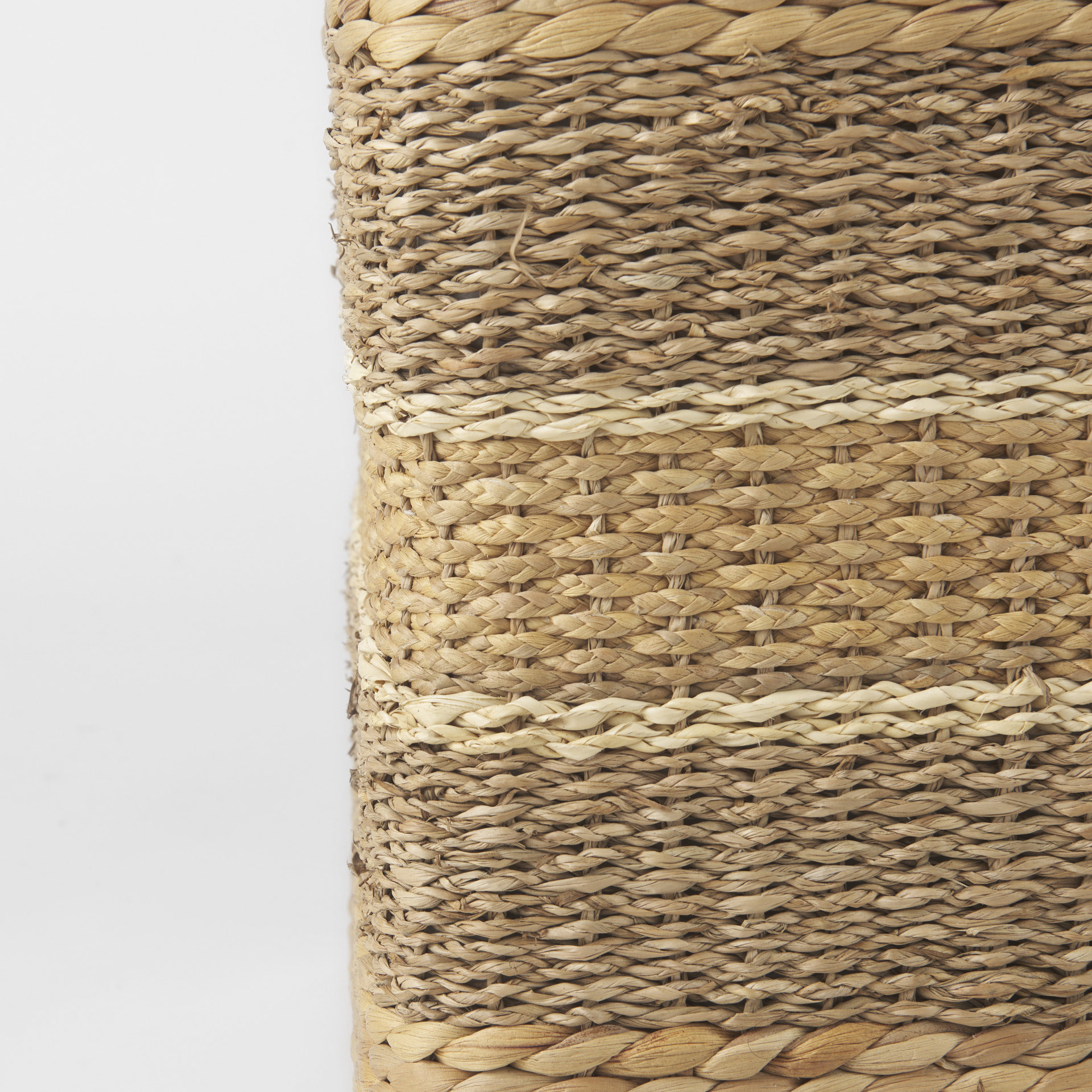 maya 17.7l x 17.7w x 17.7h light brown w/medium brown stripes seagrass square pouf