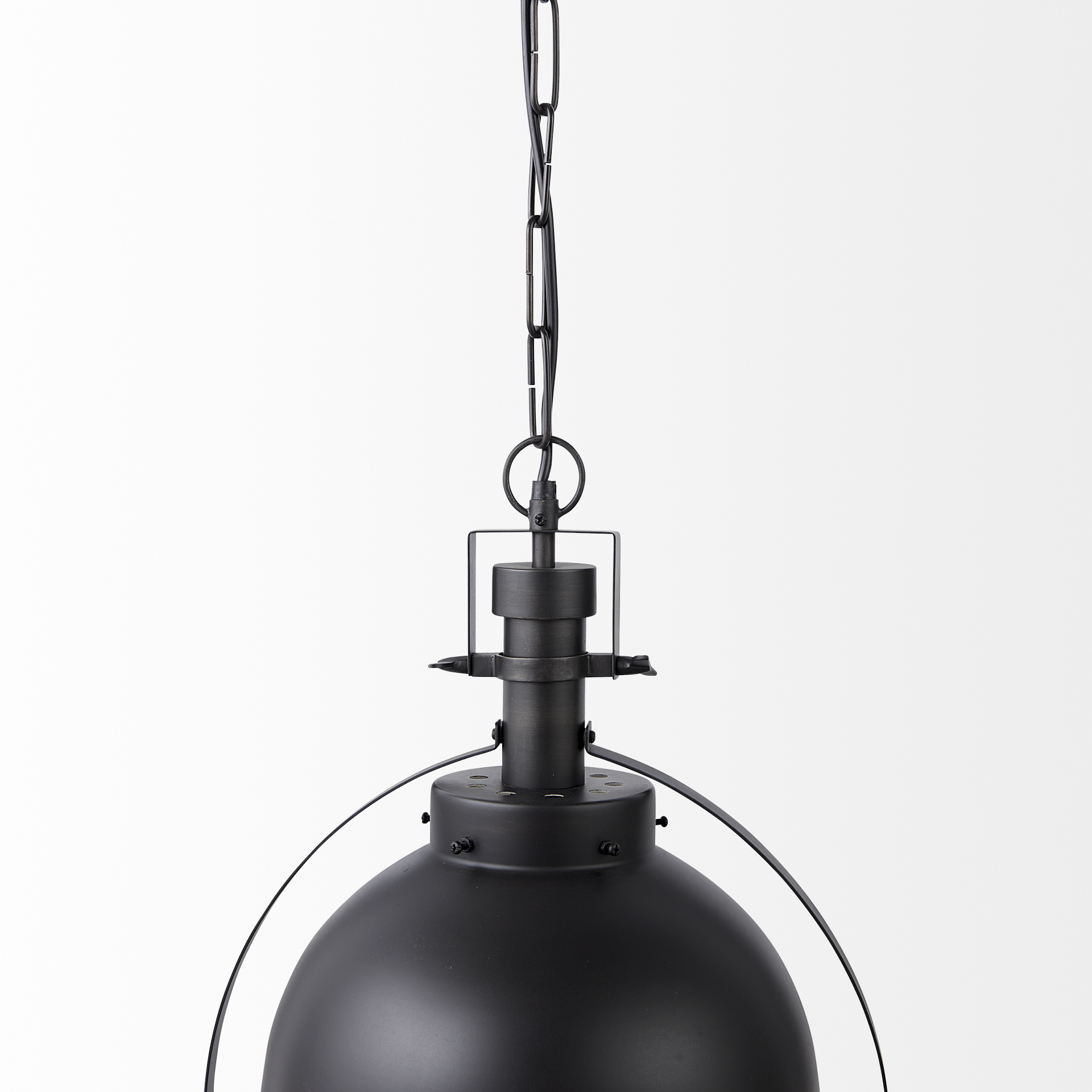 leighton ii 15x20 black metal spherical pendant light