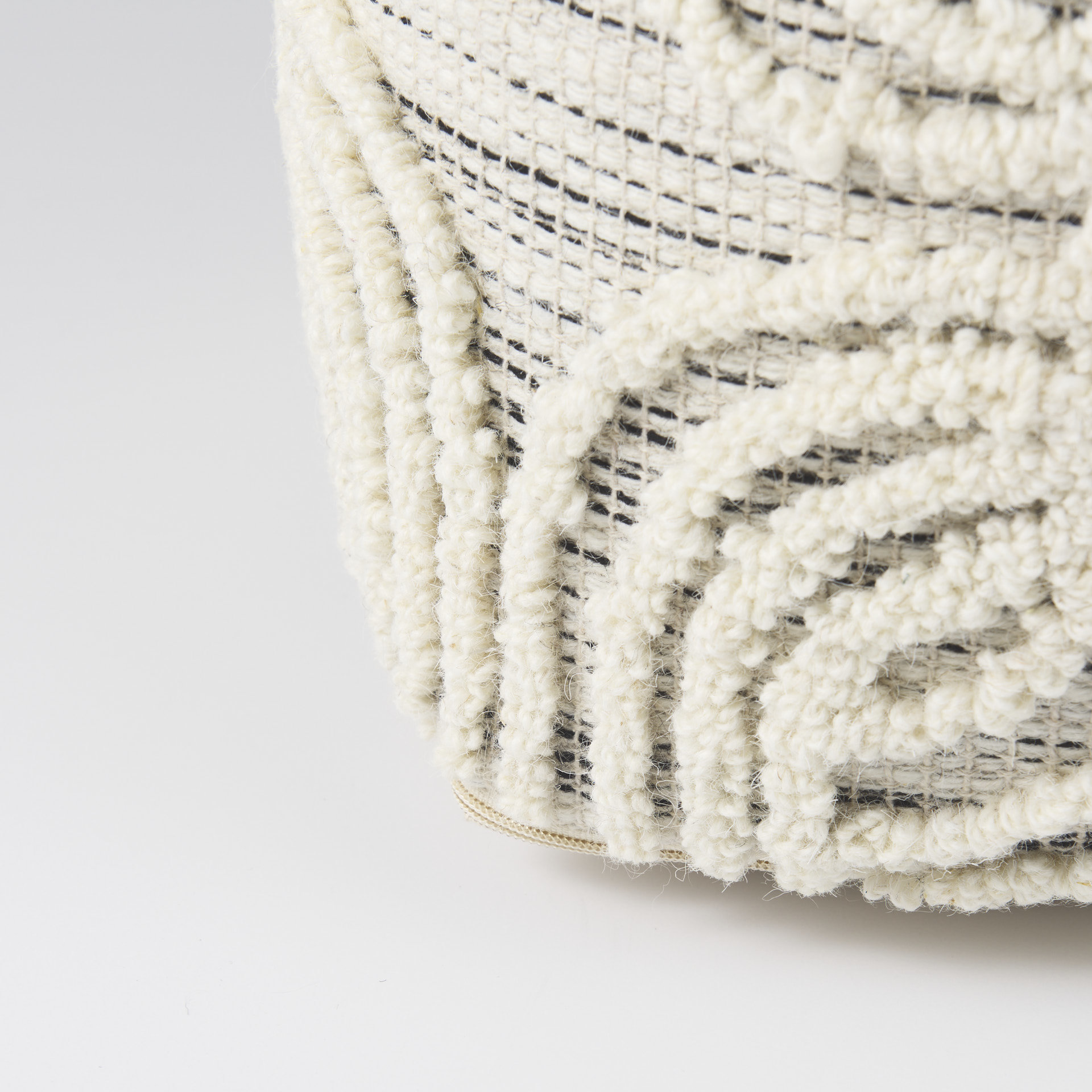 amaya 16.0l x 16.0w x 16.0h cream/black/gray wool and cotton pouf