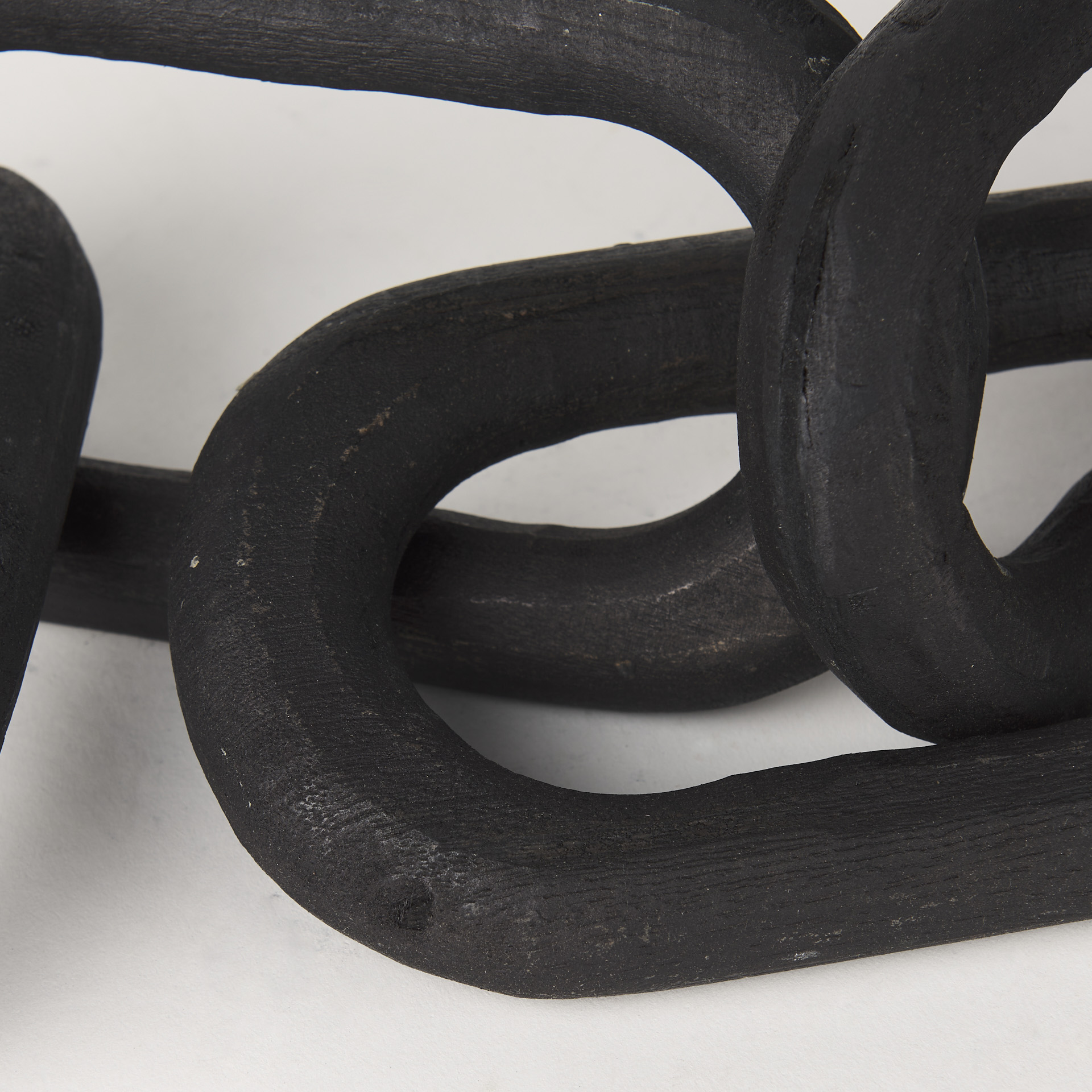alix 29.0l x 5.0w x 5.0h black wood link chain decorative object