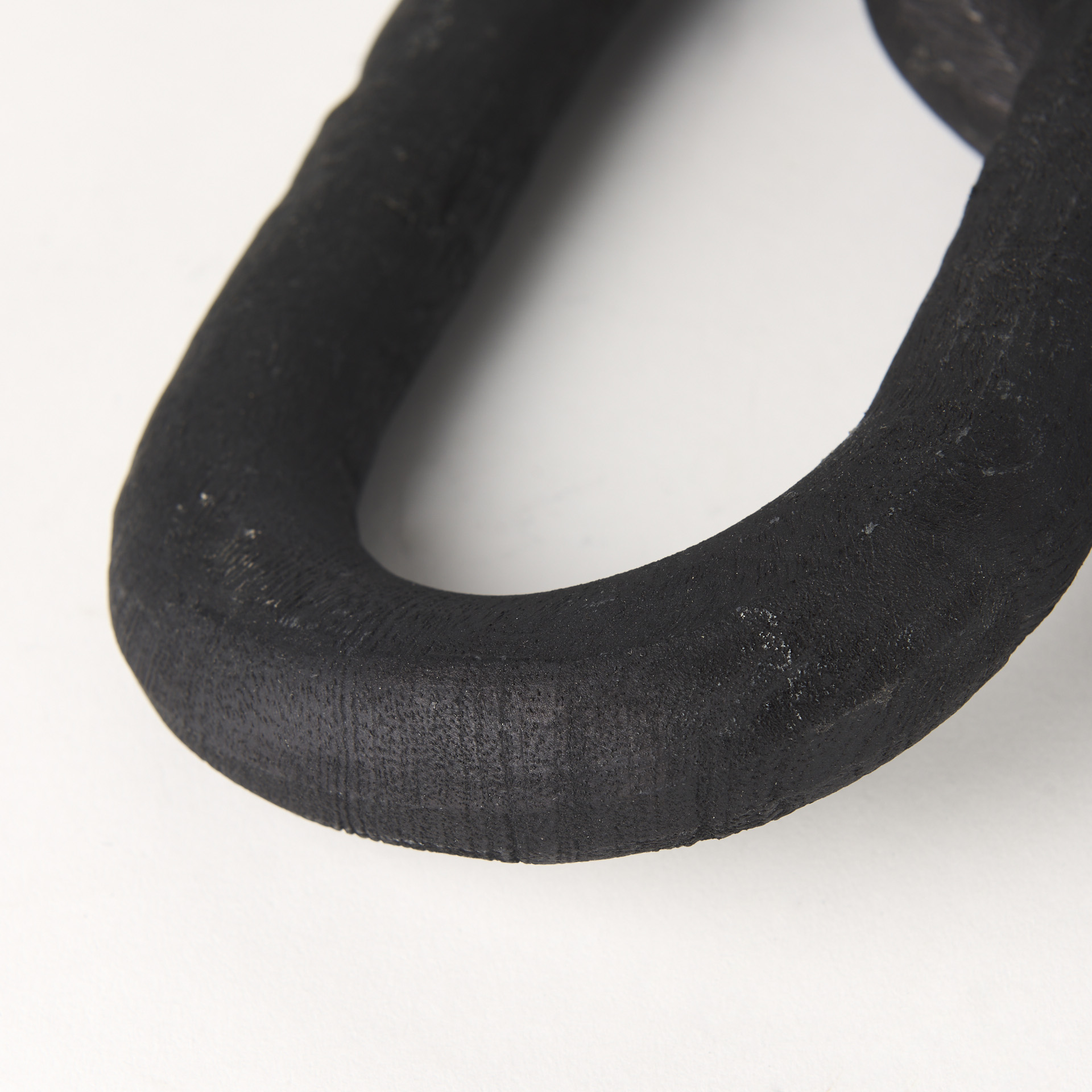 alix 29.0l x 5.0w x 5.0h black wood link chain decorative object