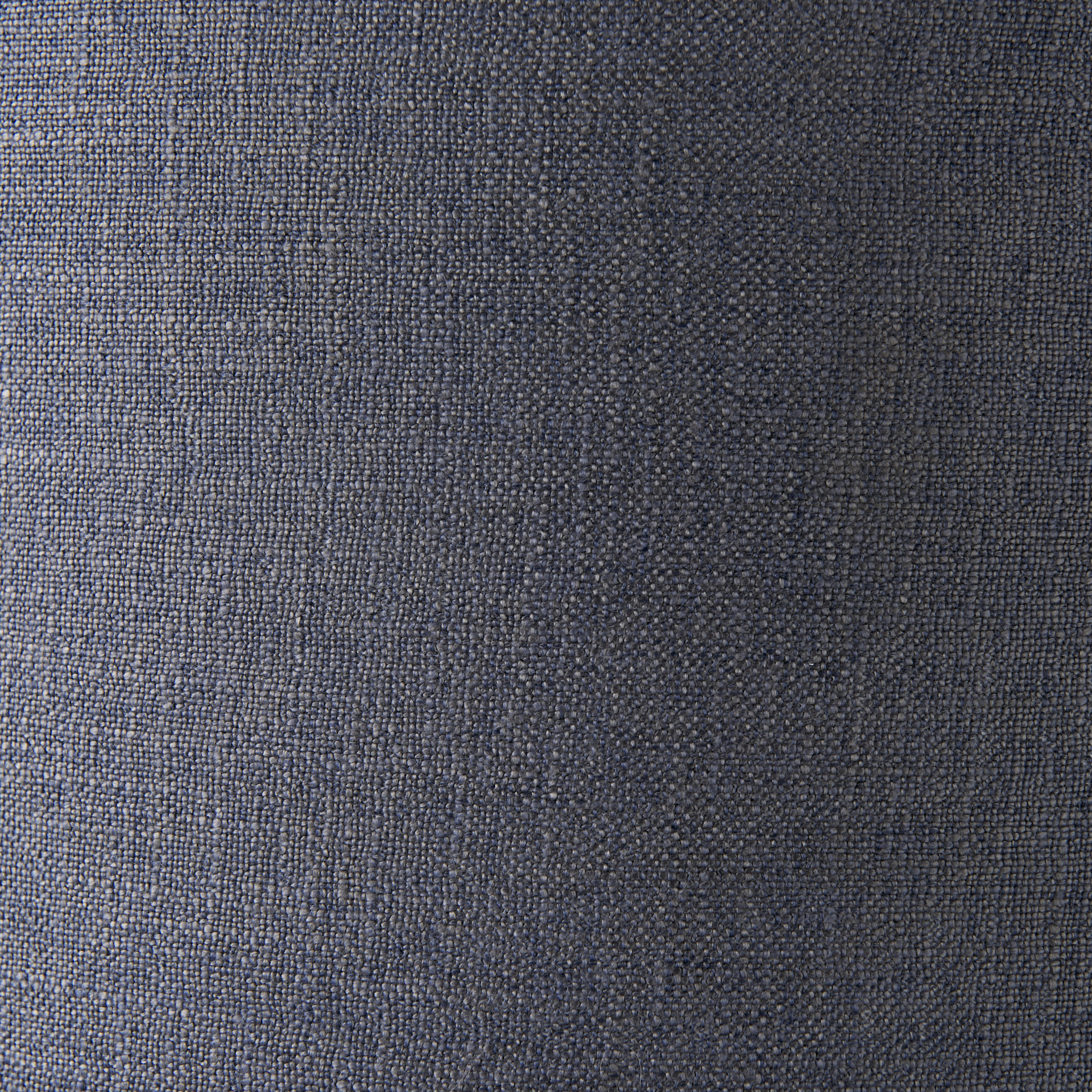 quinn 19.0l x 19.0w x 24.6h beige base w/navy fabric shade table lamp