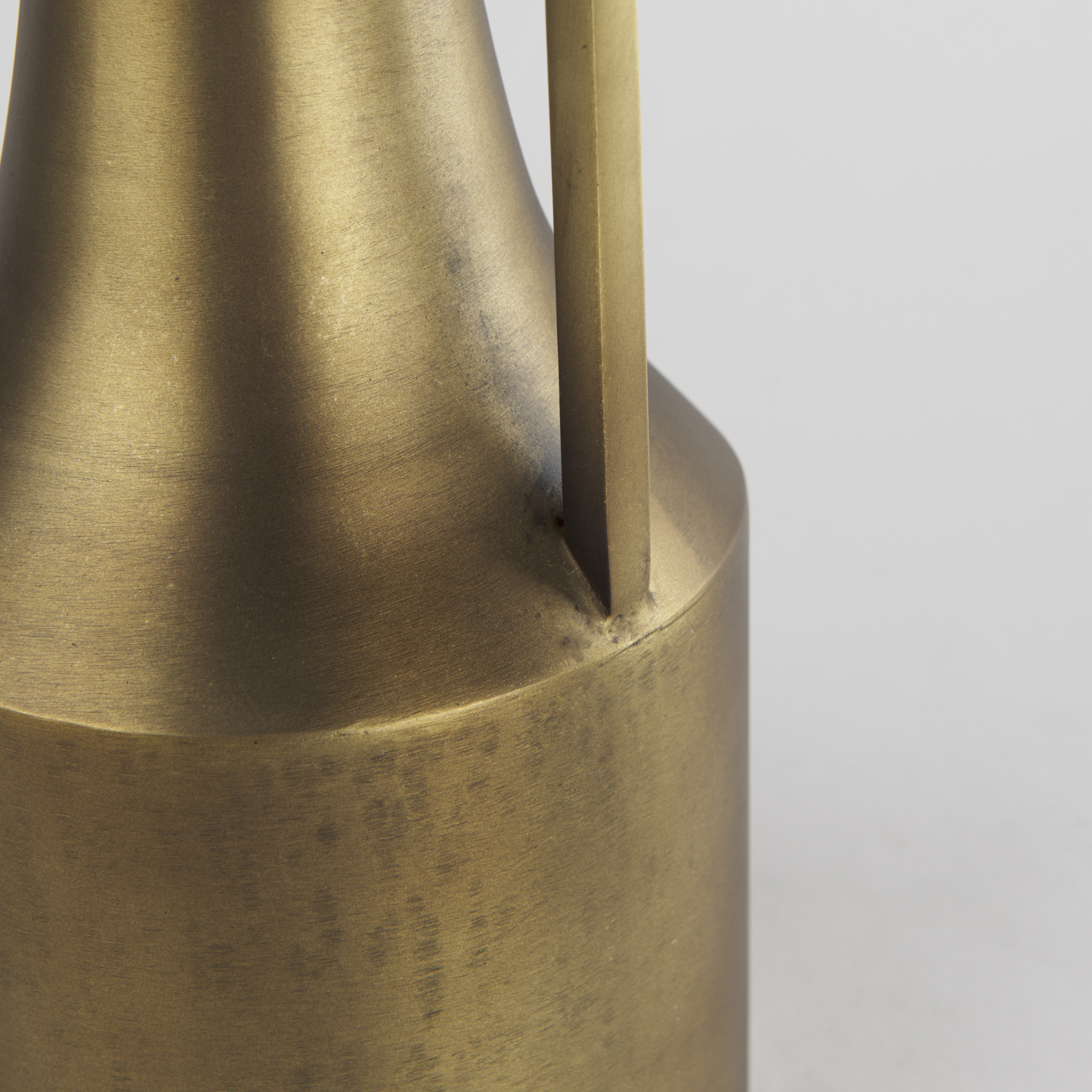 aubrey small 14.0h gold iron flower jug vase