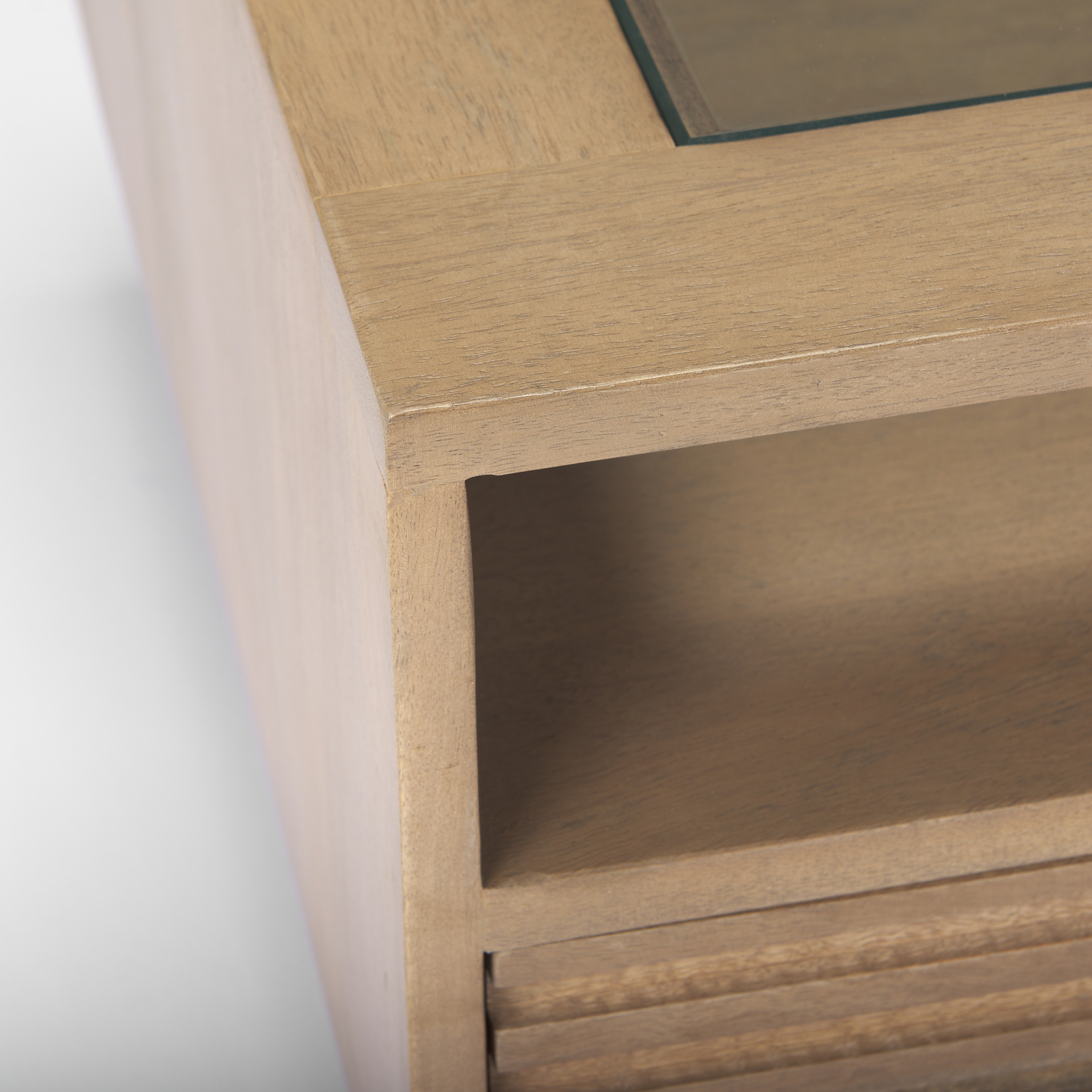 sable 38.0l x 27.0w x 18.0h light brown wood coffee table