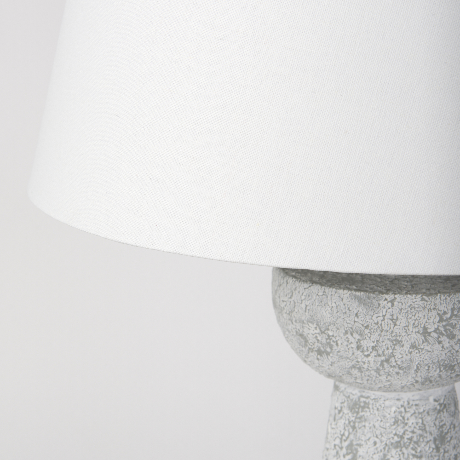 julia 16.0l x 16.0w x 27.0h gray antique painted cement table lamp