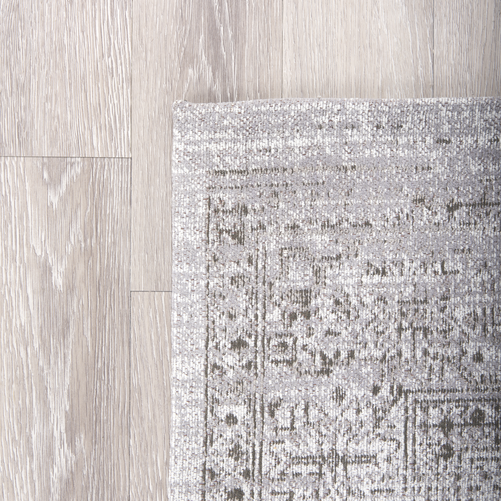 kaiya 8 x 10 rug