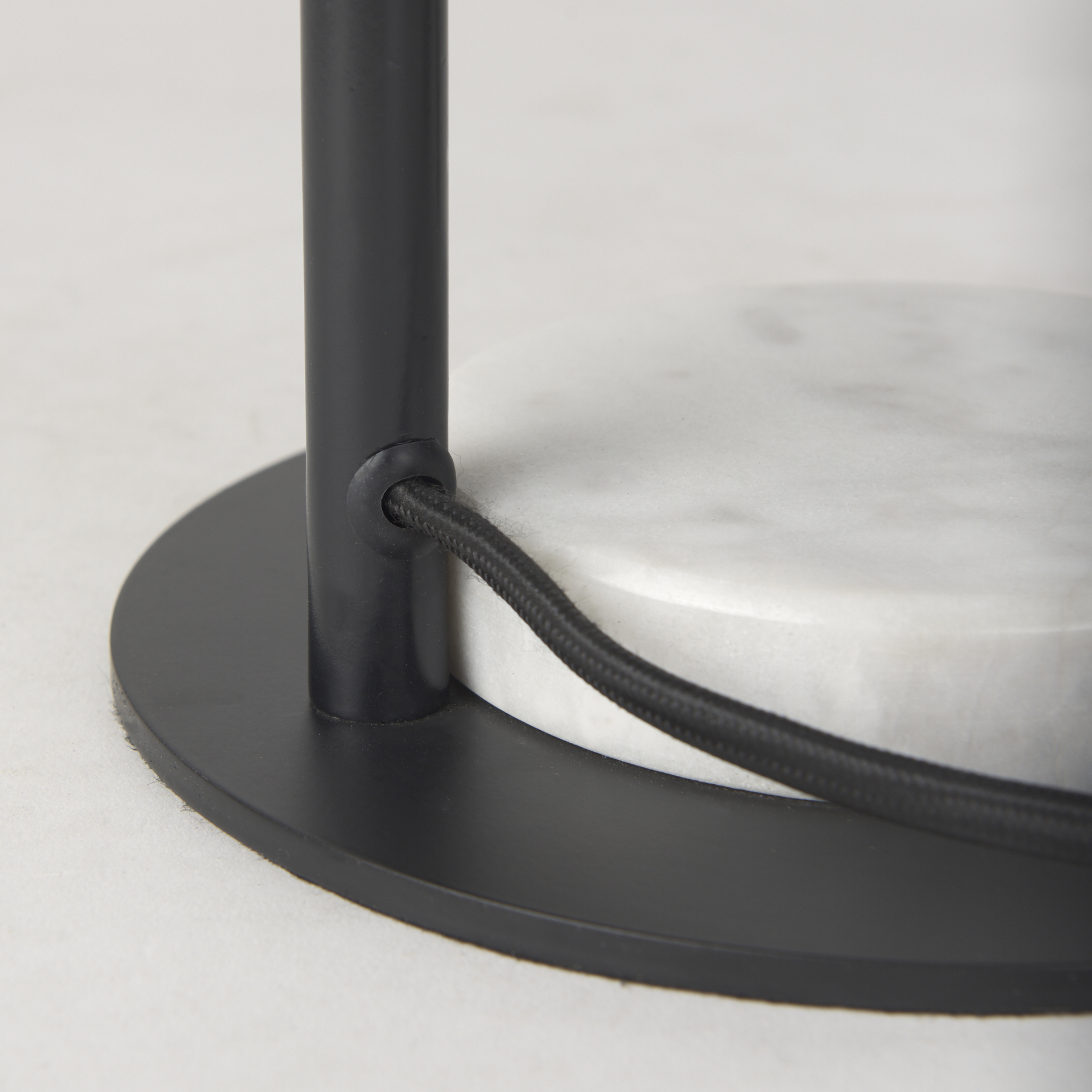 sarah 15.0l x 10.0w x 22.2h arched black metal w/marble cube and white shade table lamp
