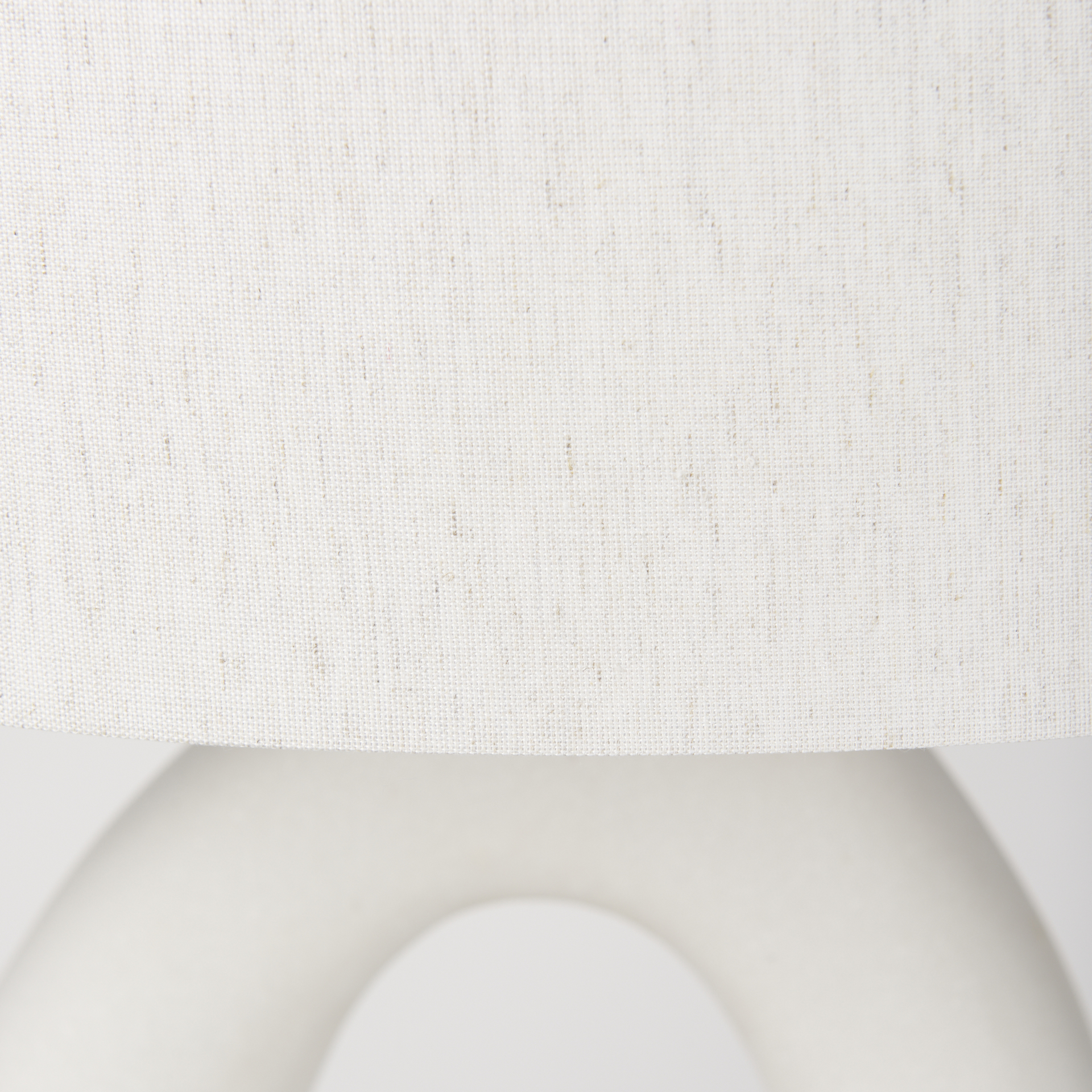 tao 20.0l x 20.0w x 33.0h cream base w/white shade table lamp