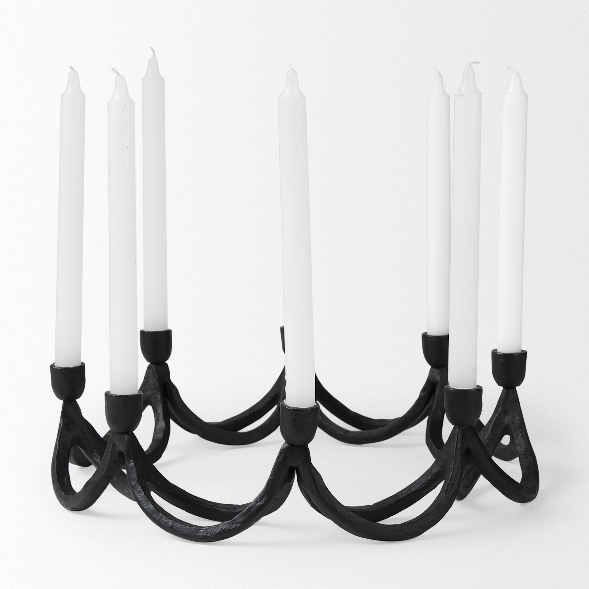 seraph round candle holder