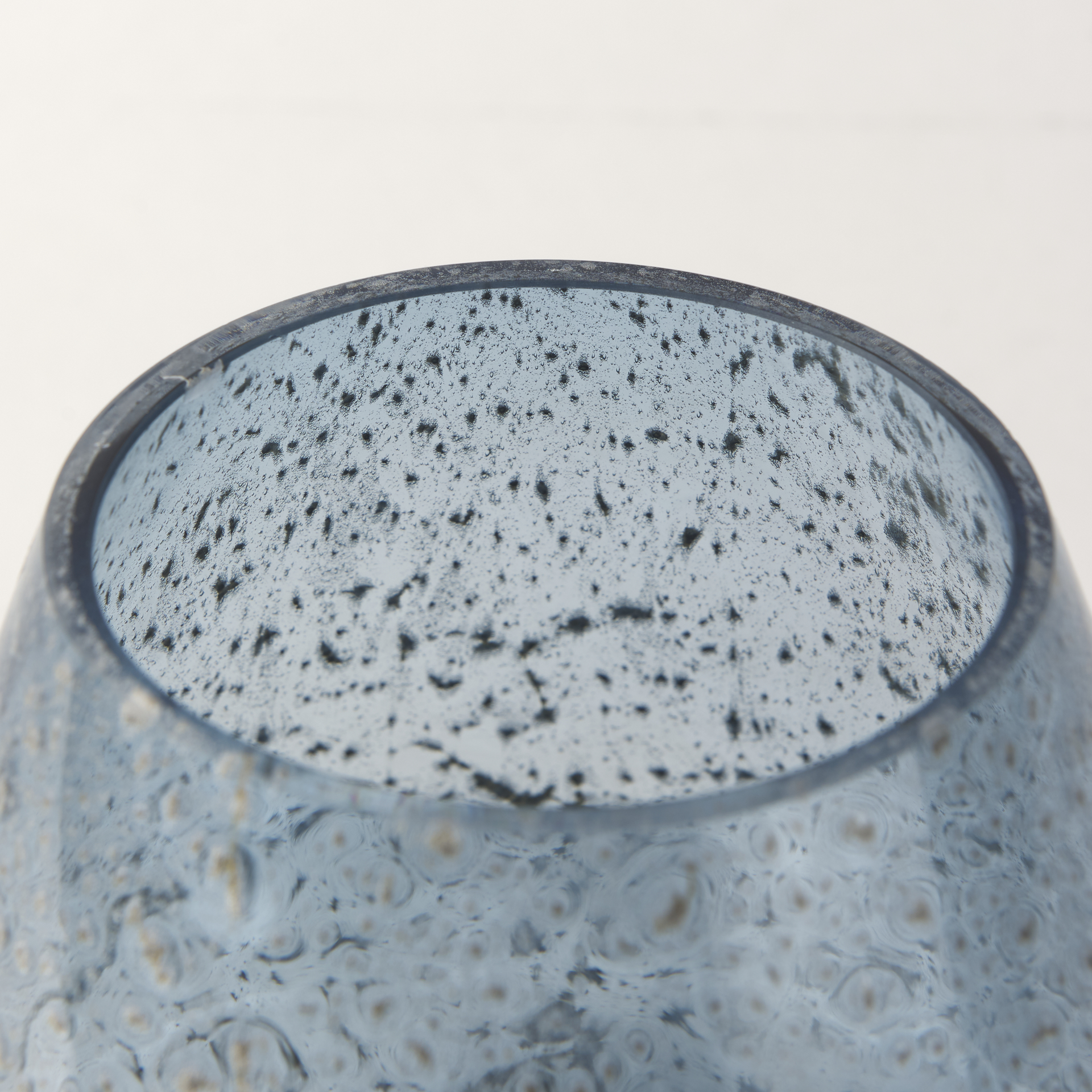 robyn short blue glass vase