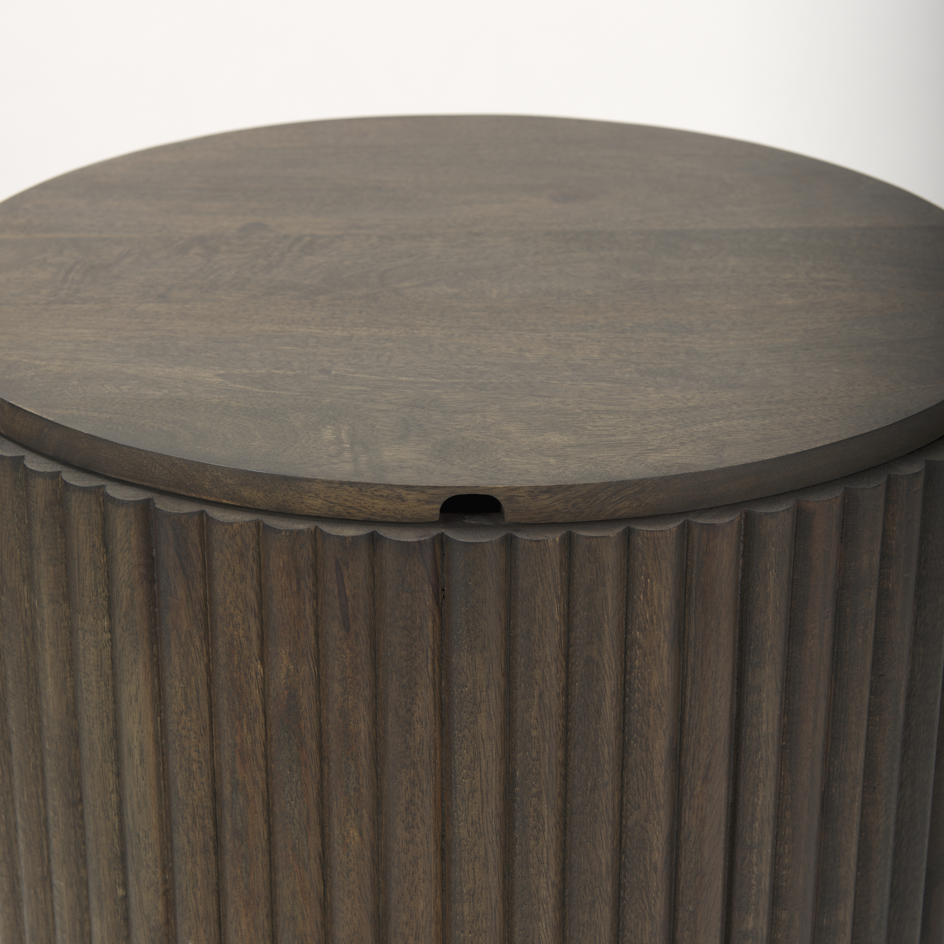 terra 18l x 18w x 22h dark brown wood fluted round side table
