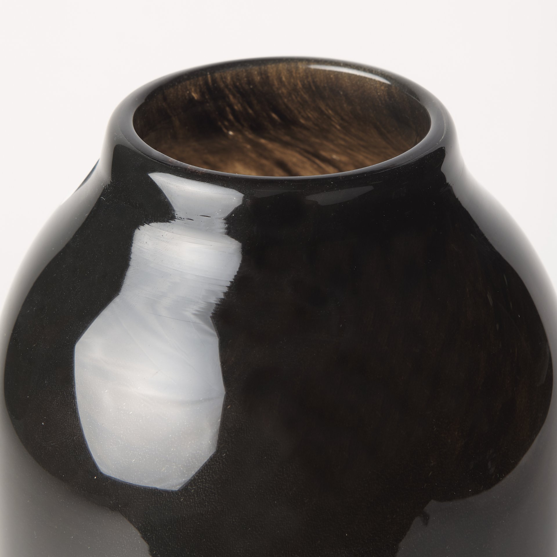 emu tall black w/ gray vase