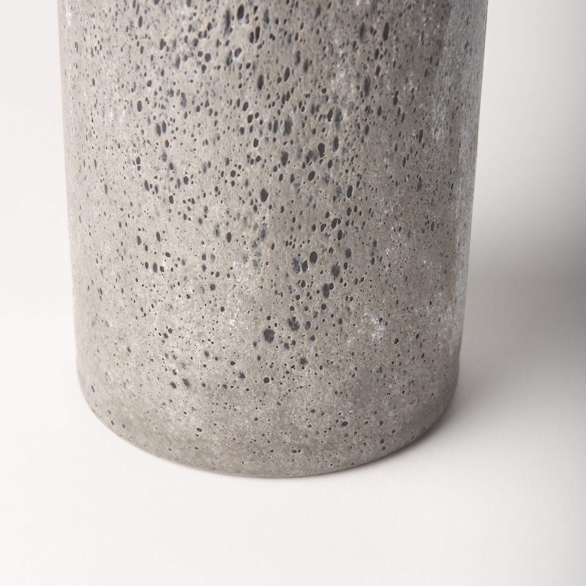 emu tall black w/ gray vase