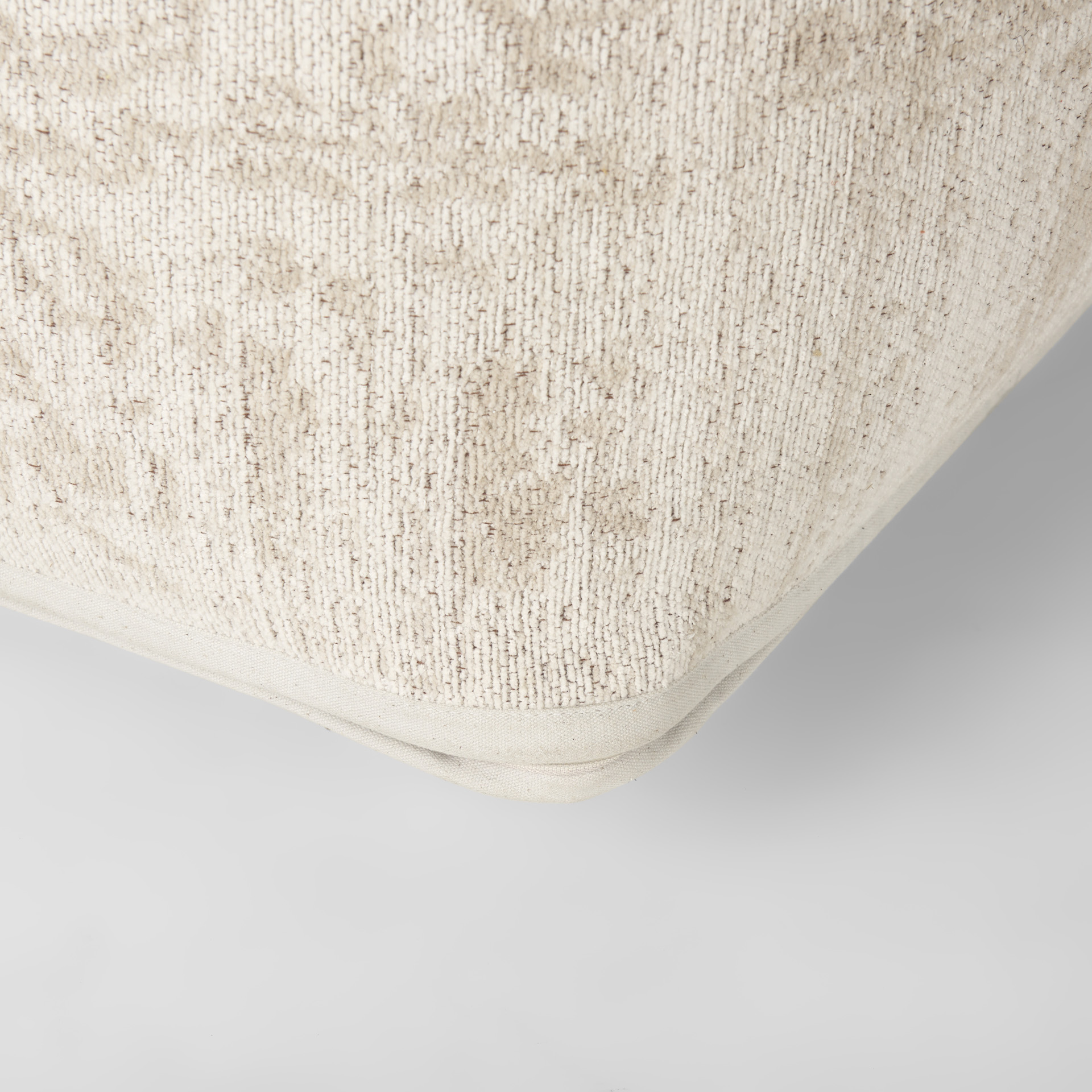 khloe large cream pouf