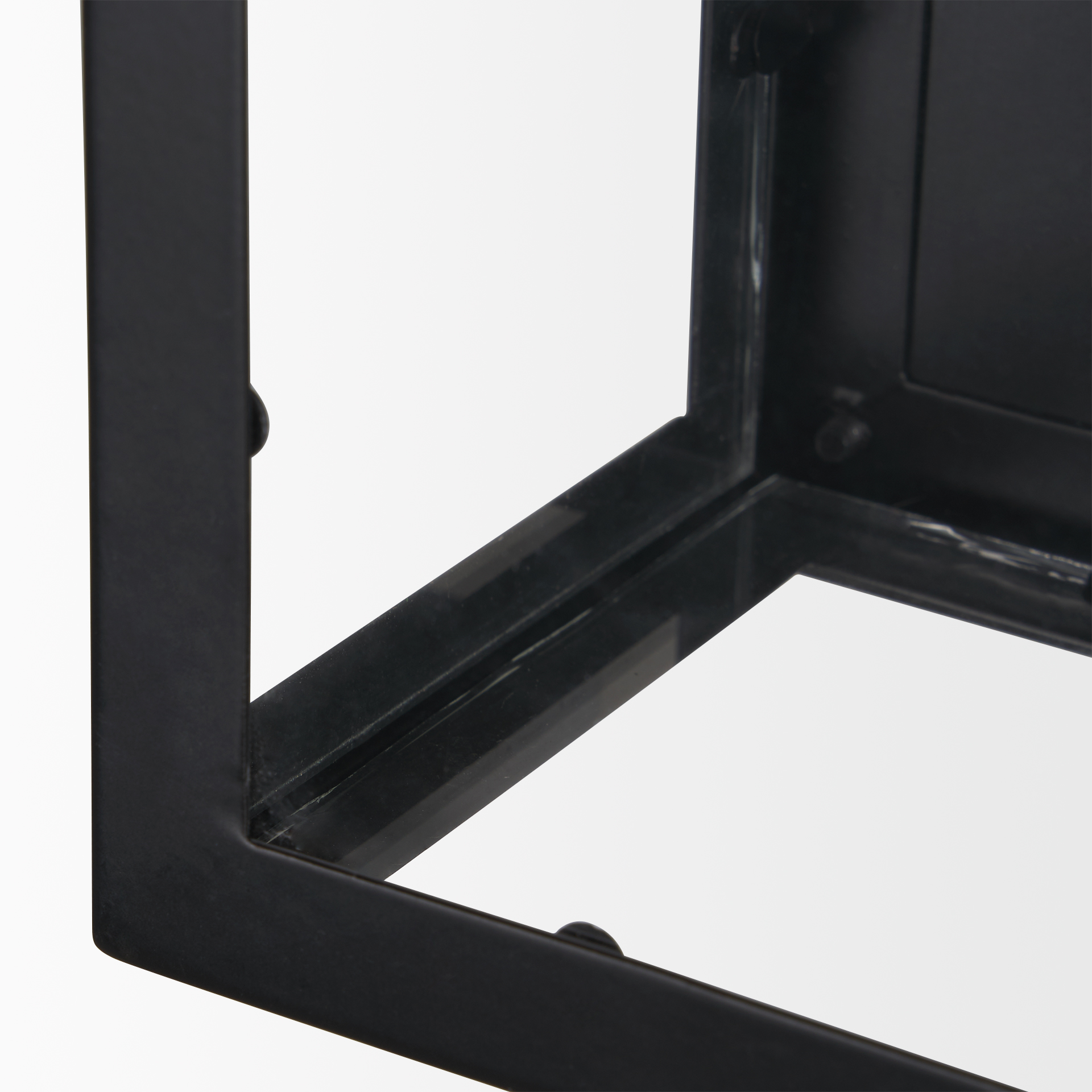 cairn matte black metal w/ glass 1-light wall sconce