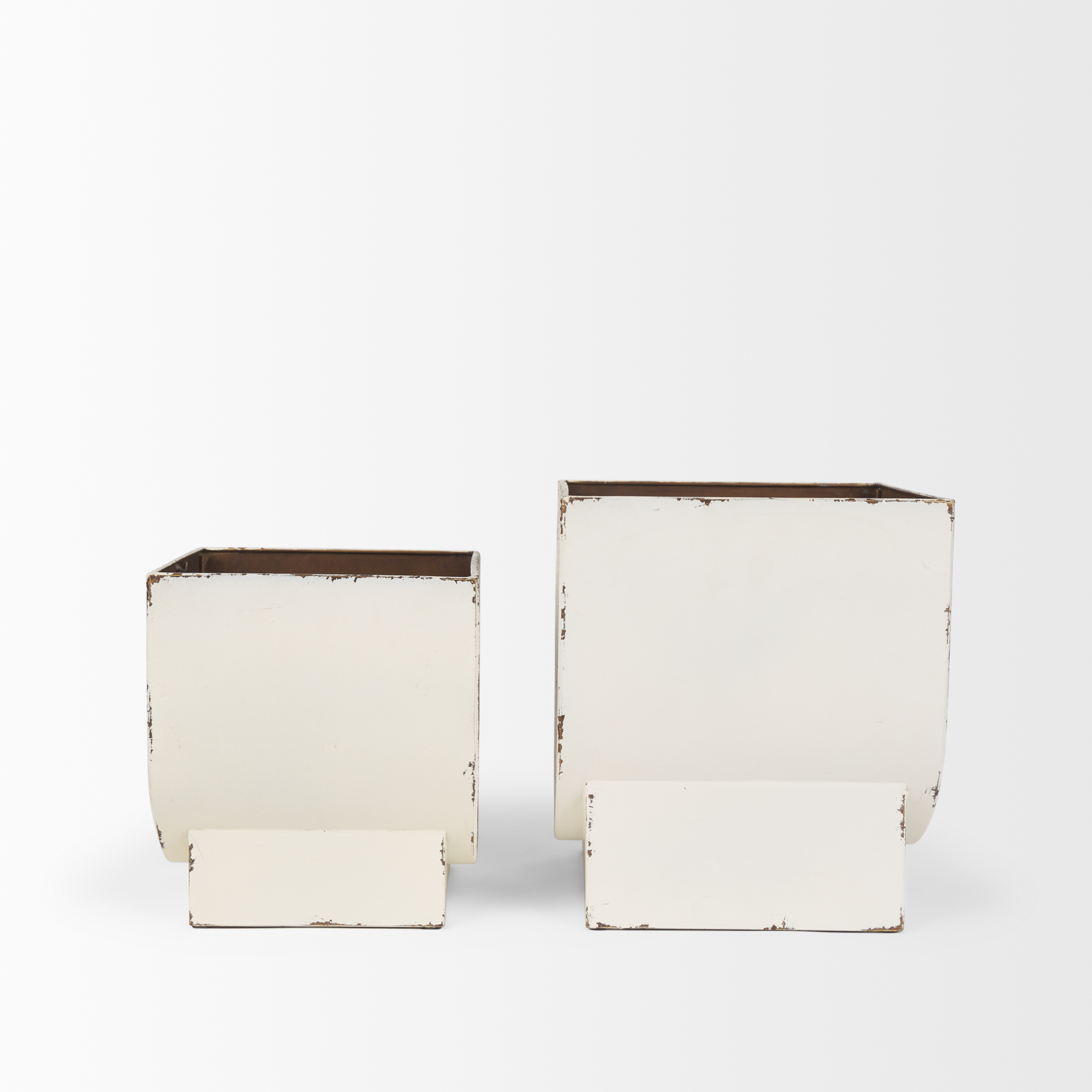 medina off white w/ gold antiquing metal planters (set of 2)
