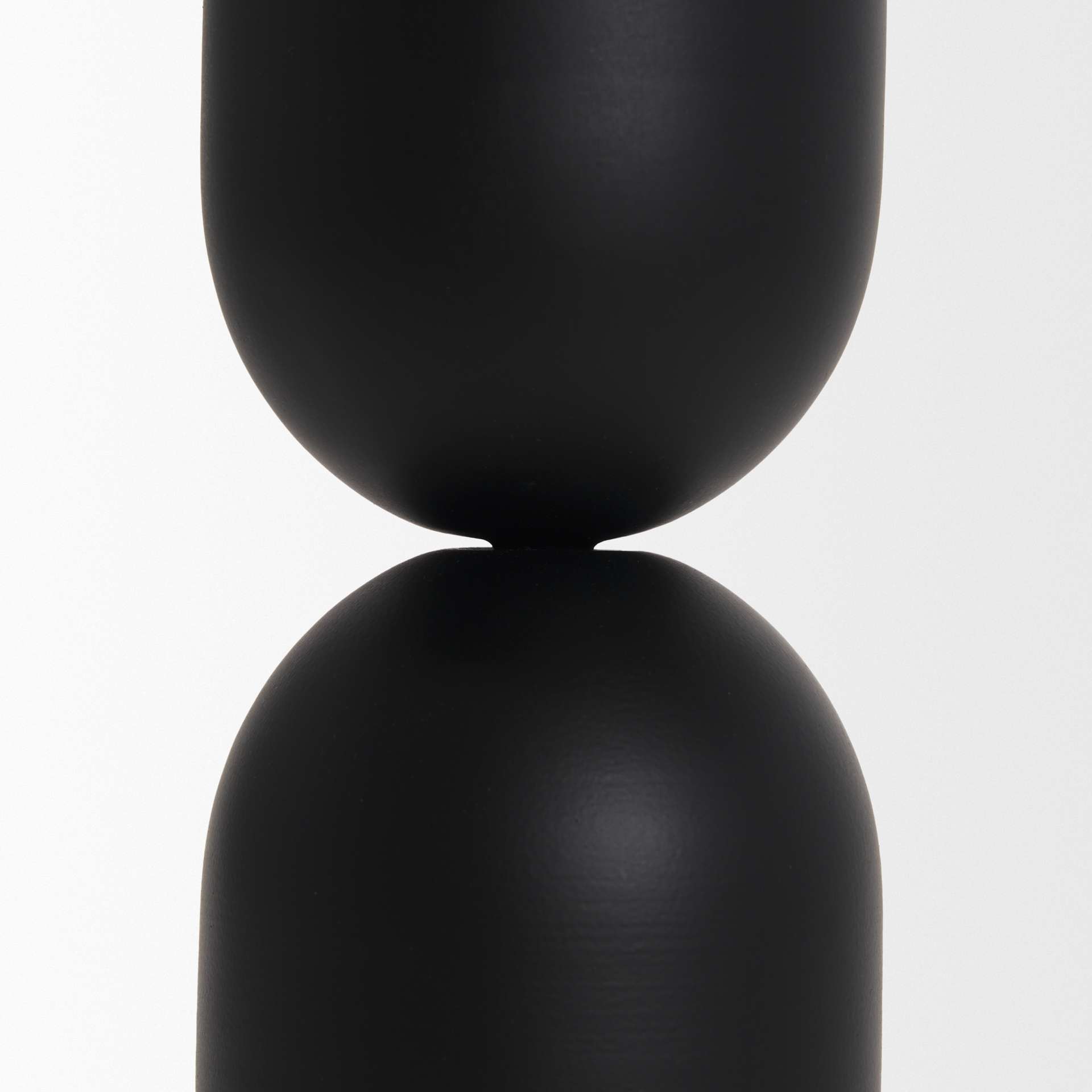 qamra medium black metal pillar candle holder