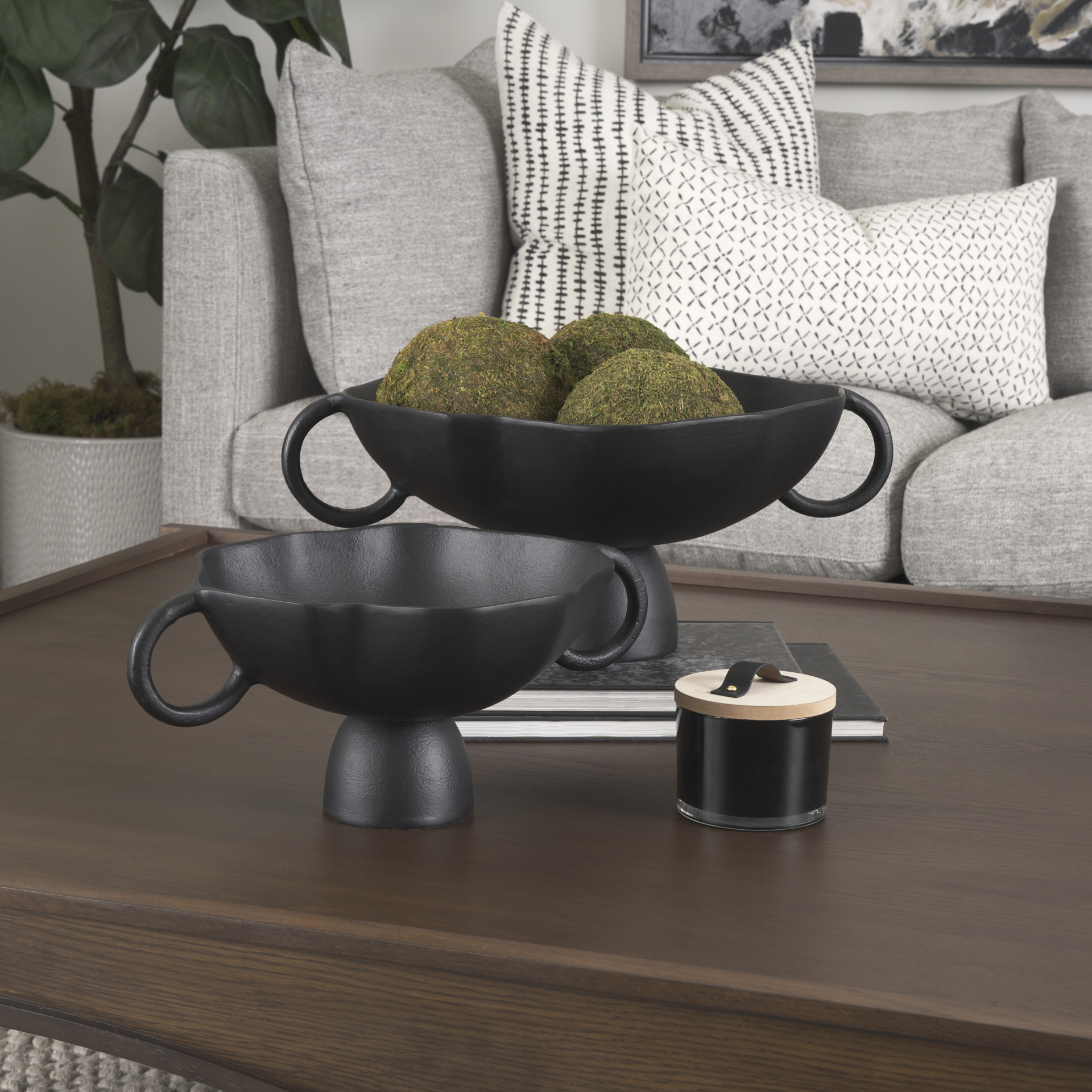 radka large matte black metal decorative bowl