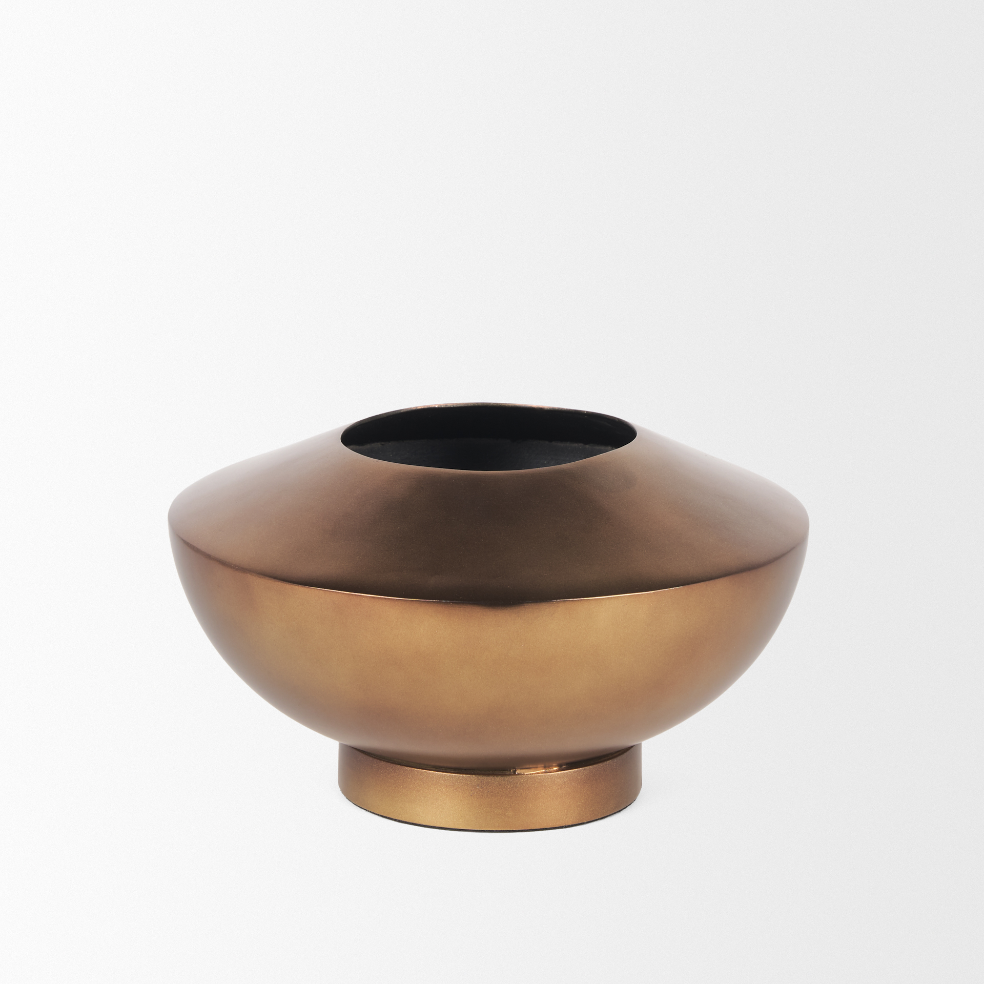 quiana medium textured gold metal vase