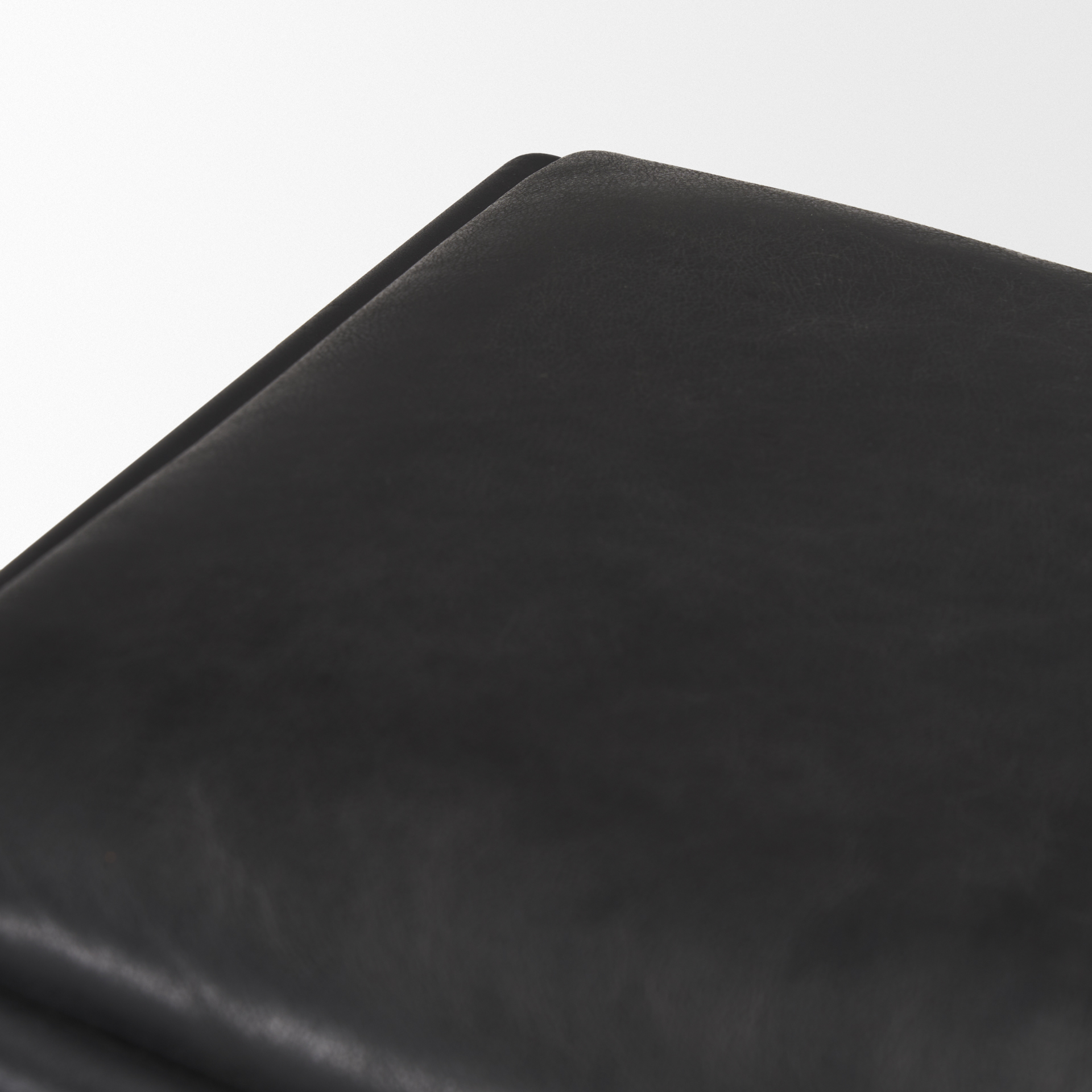 taniel black leather w/ black metal counter stool
