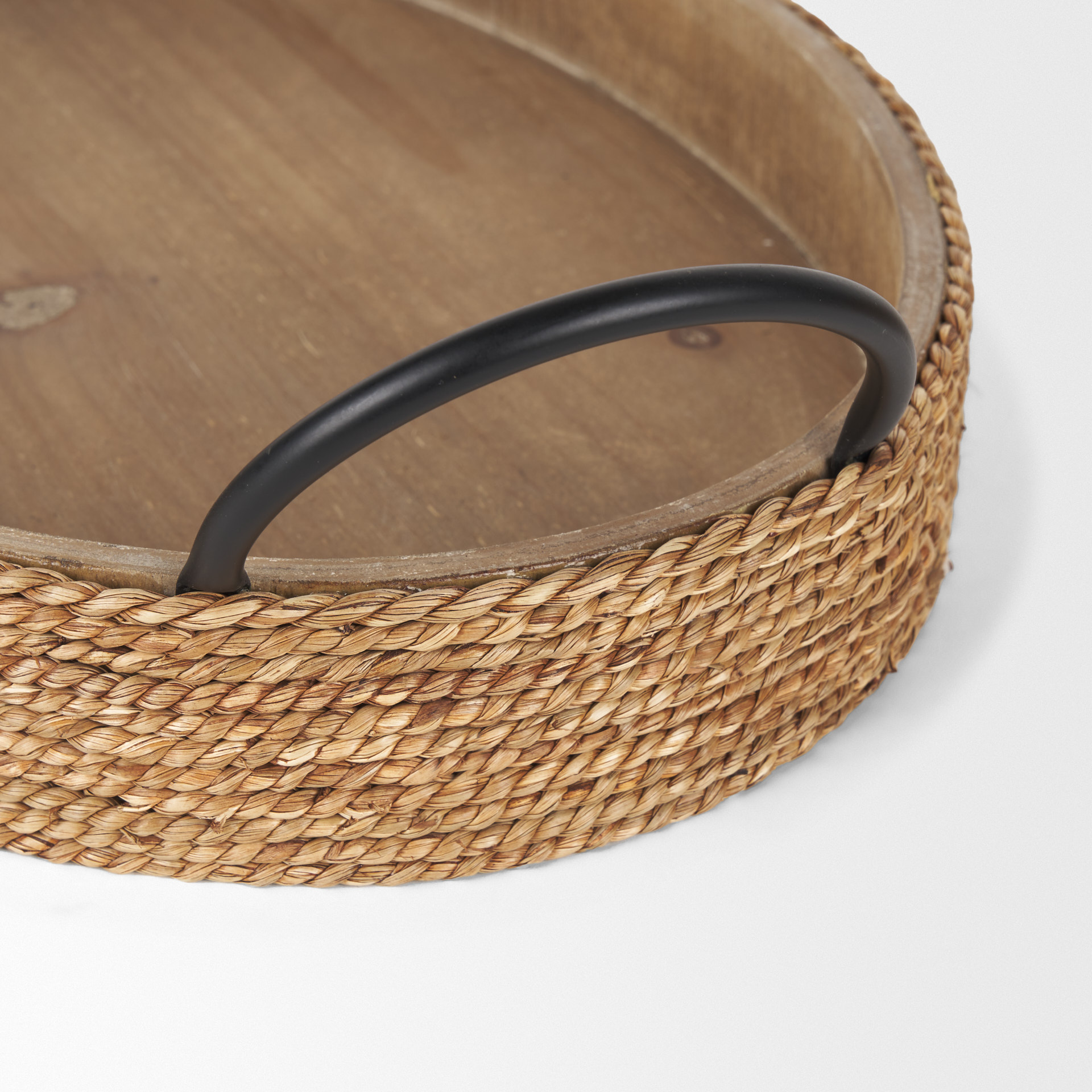 wheaton light brown wood w/ natural jute serving trays