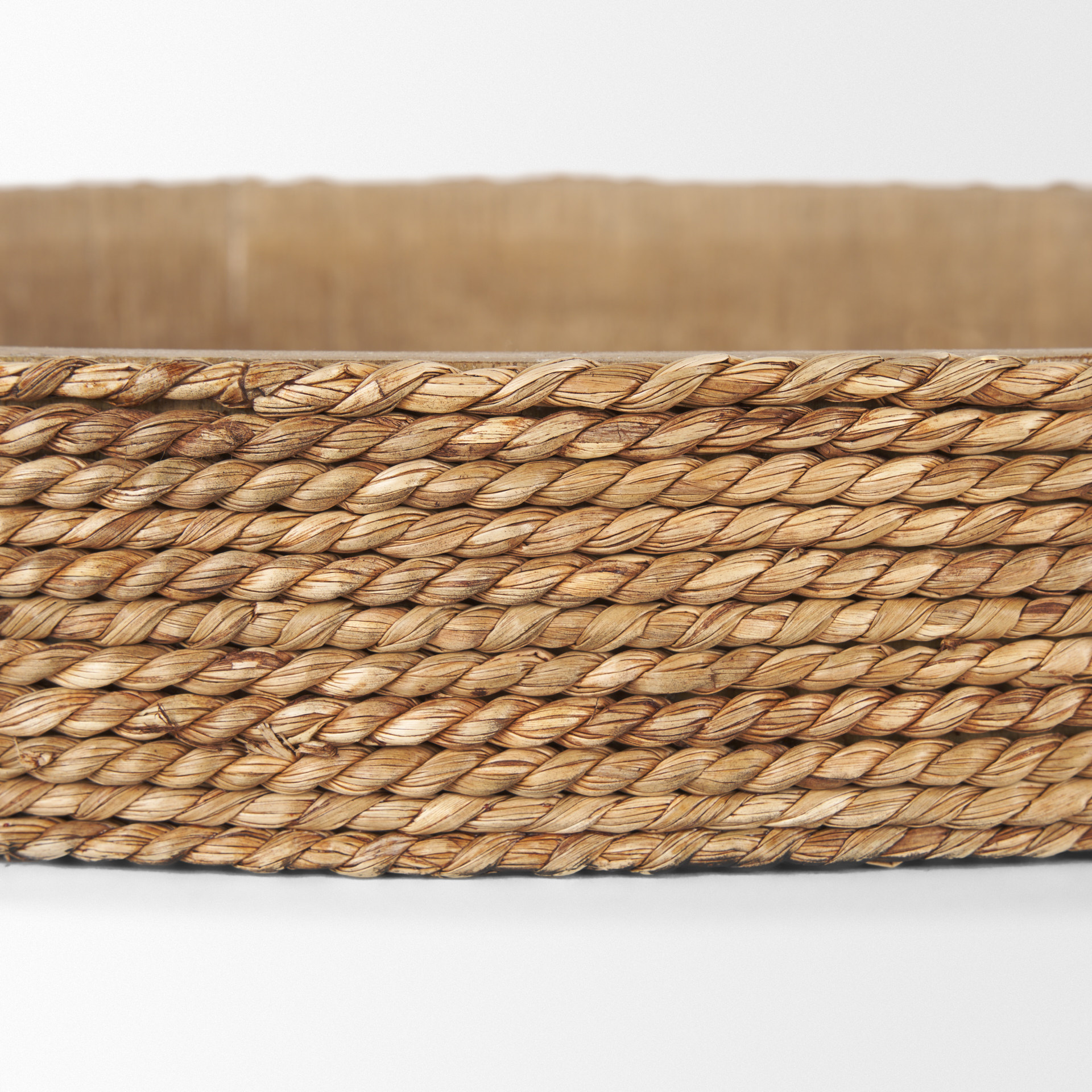 wheaton light brown wood w/ natural jute serving trays