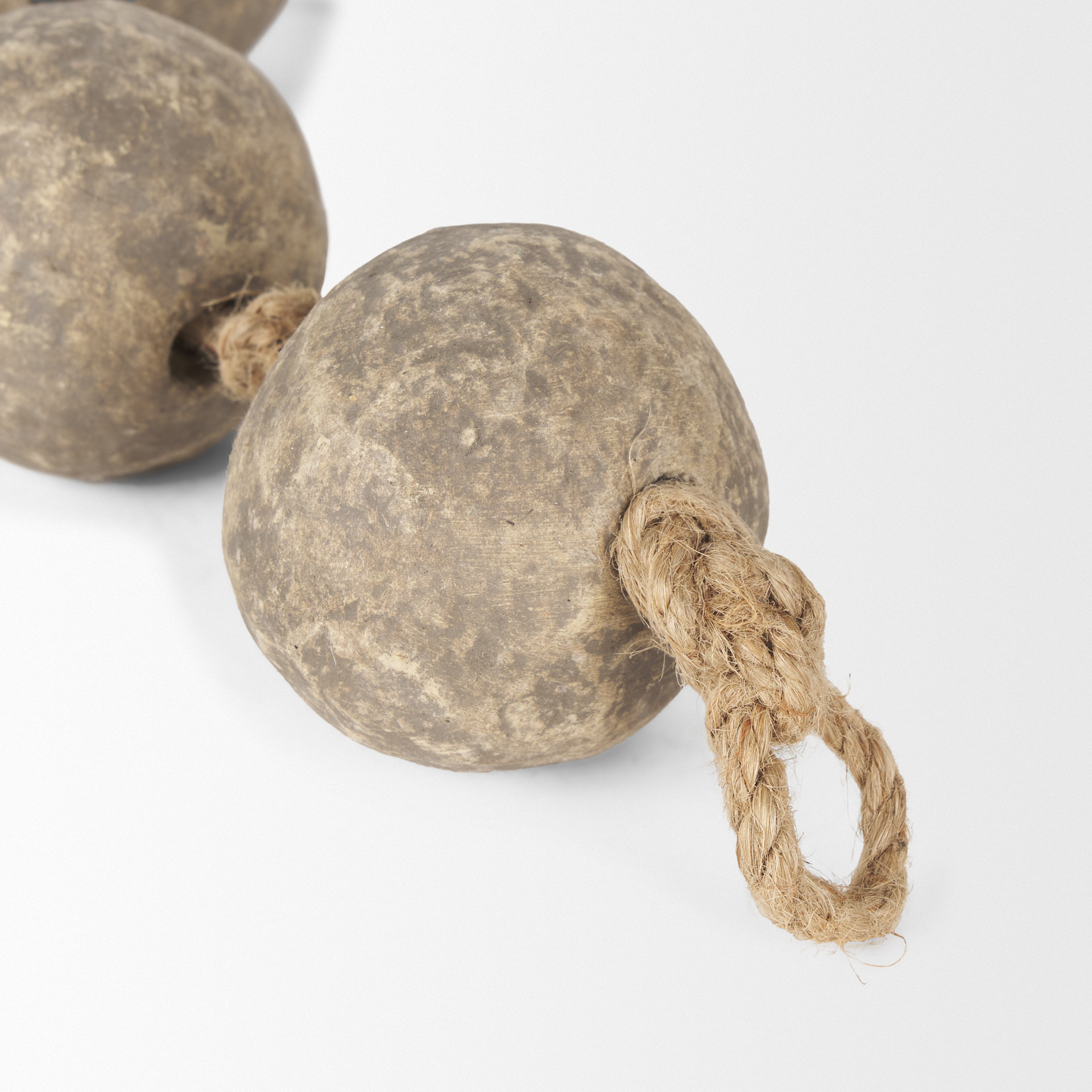 varamala dark beige paper mache sphere garland