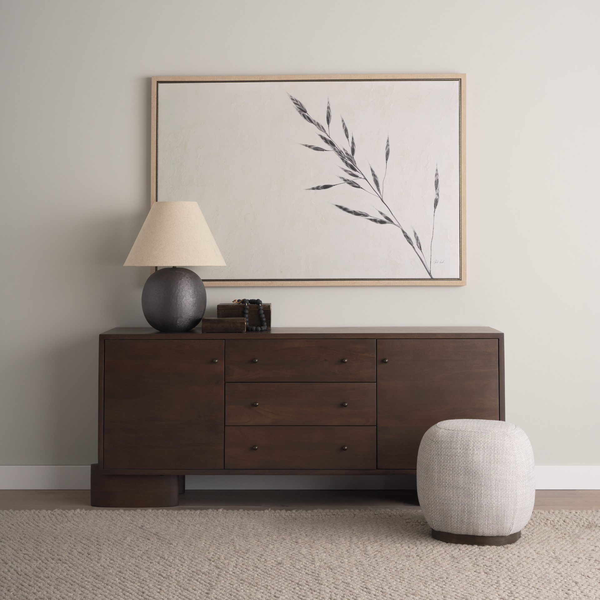 sadiyah black brushed metal w/ beige shade table lamp