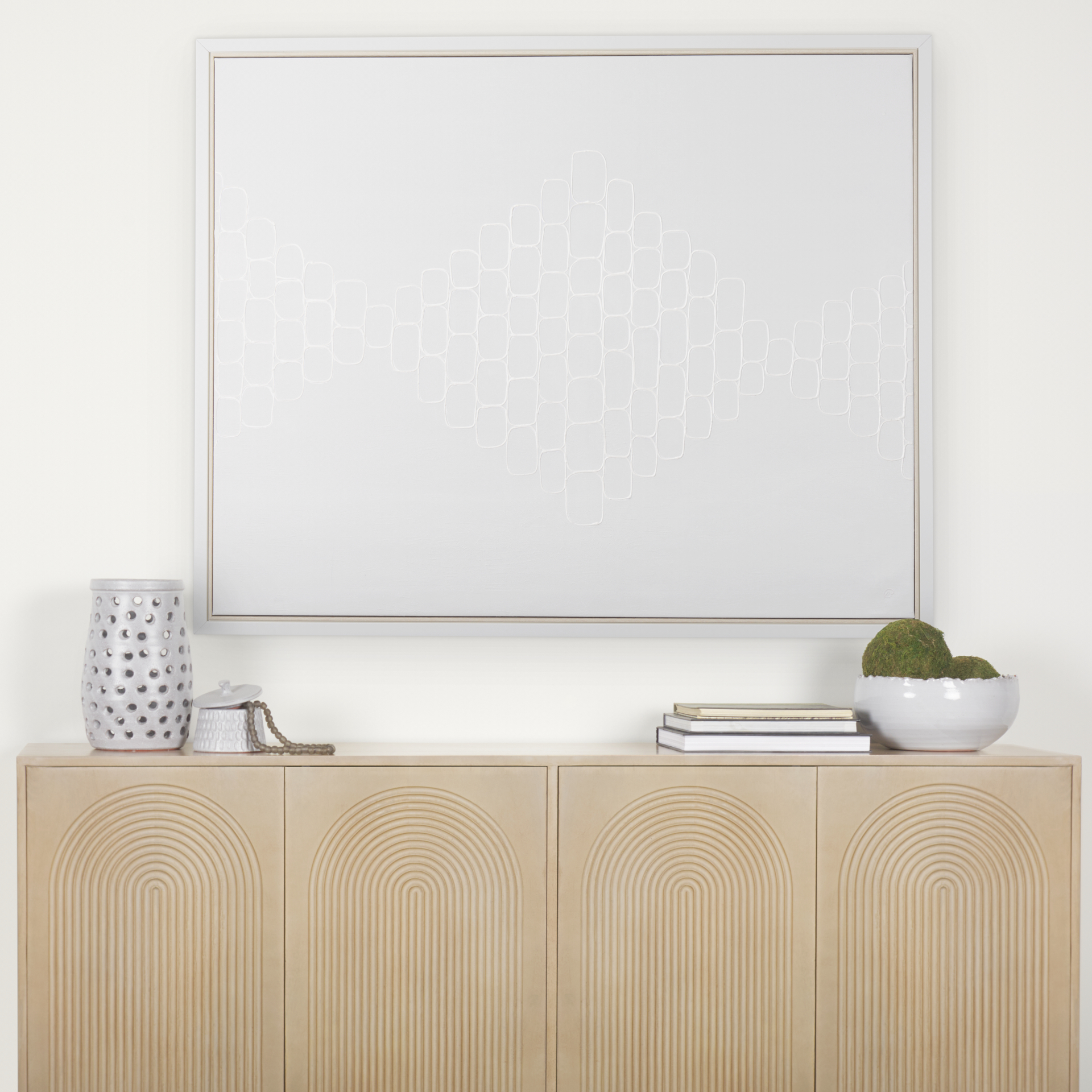 tucker light brown wood w/ carved arch pattern 4 door sideboard