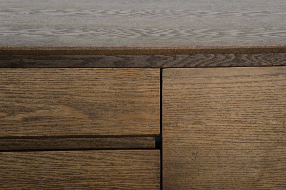 Tobacco Wood Veneer Buffet with Drawers and Doors 4 Tobacco Wood Veneer Buffet with Drawers and Doors - Image 4