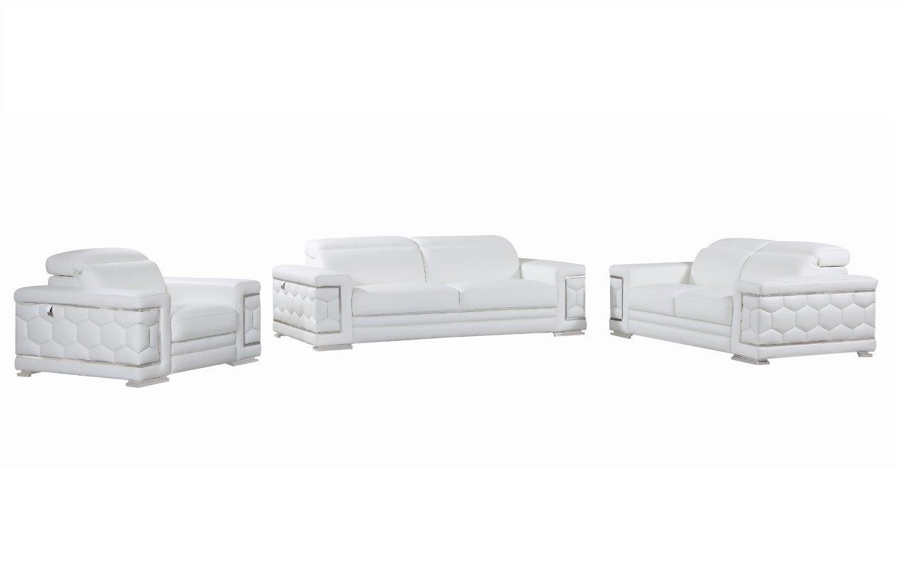 Three Piece White Italian Leather Seating Set for Six 1 Three Piece White Italian Leather Seating Set for Six