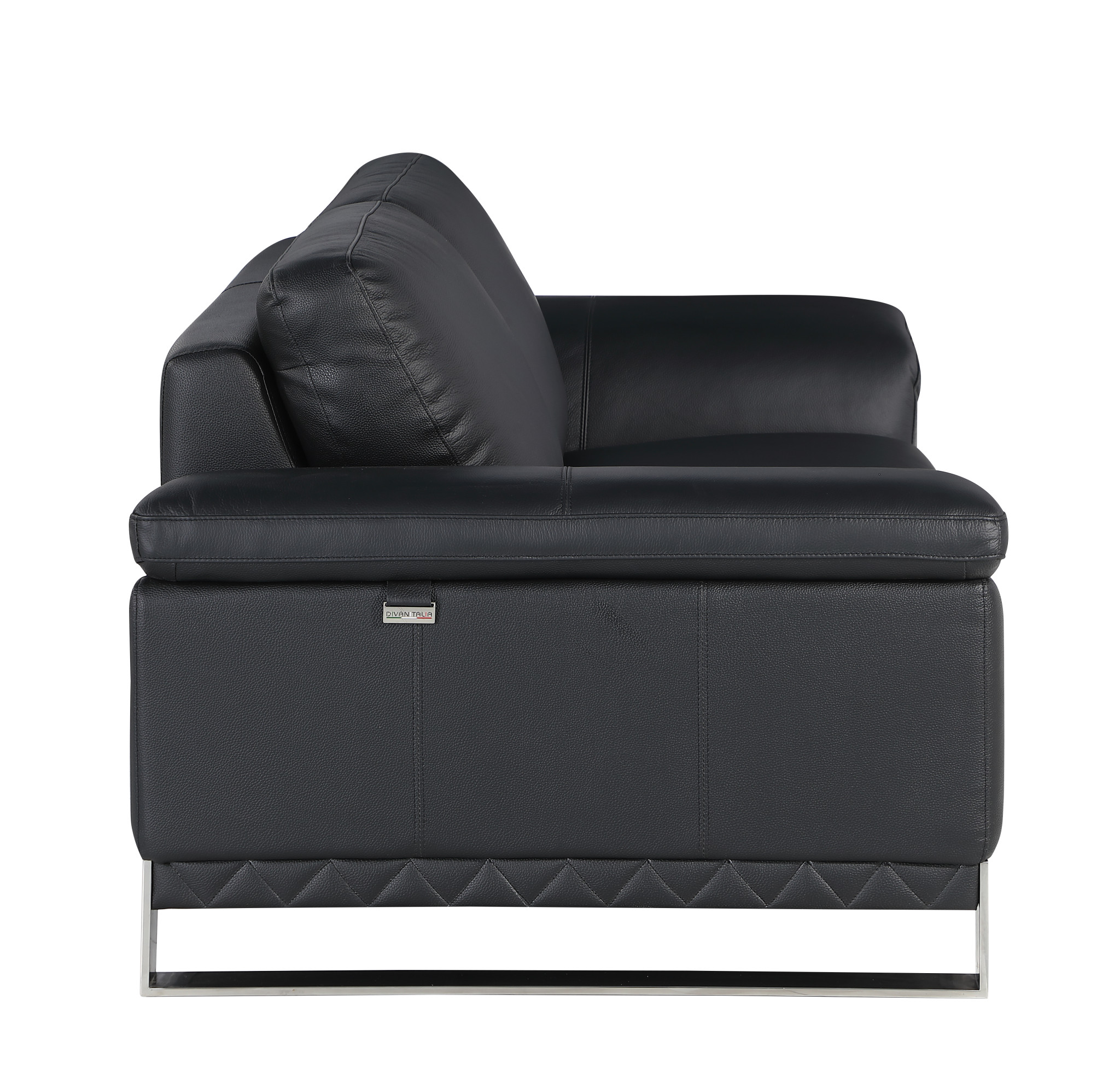 Two Piece Black Italian Leather Five Person Seating Set 18 Two Piece Black Italian Leather Five Person Seating Set
