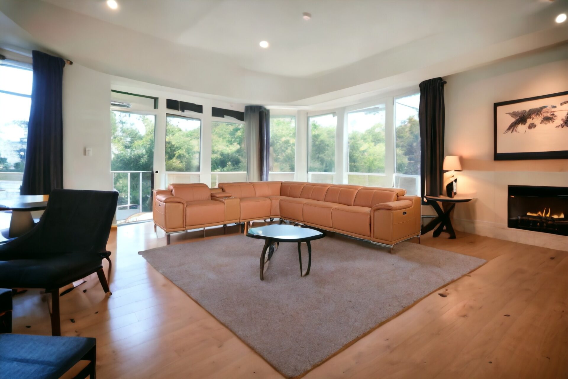 280-Inch U-Shaped Italian Leather Power Reclining Sectional with Console 2 280-Inch U-Shaped Italian Leather Power Reclining Sectional with Console - Image 2