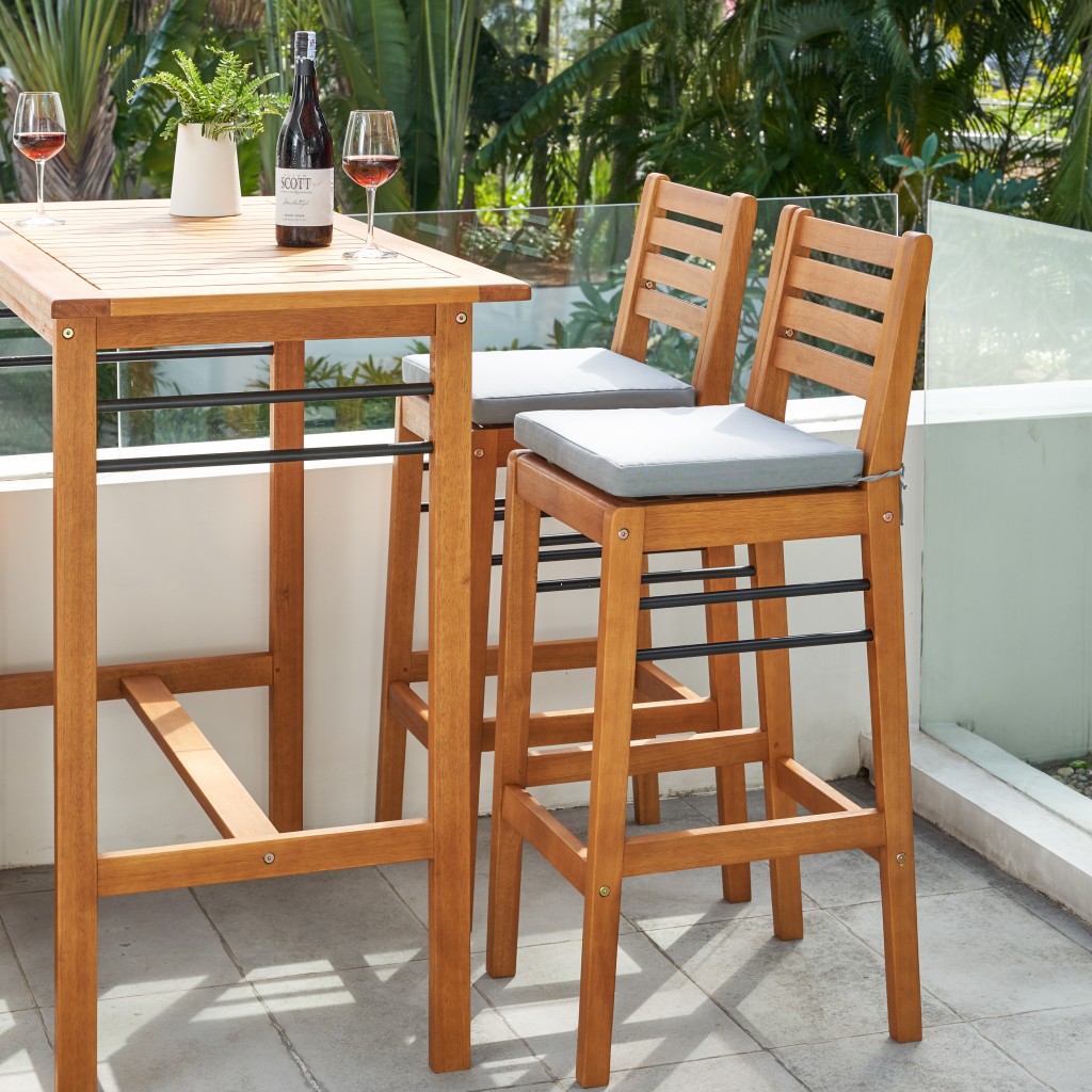 44" Low Back Indoor Outdoor Bar Stool with Footrest 6 44" Low Back Indoor Outdoor Bar Stool with Footrest - Image 6