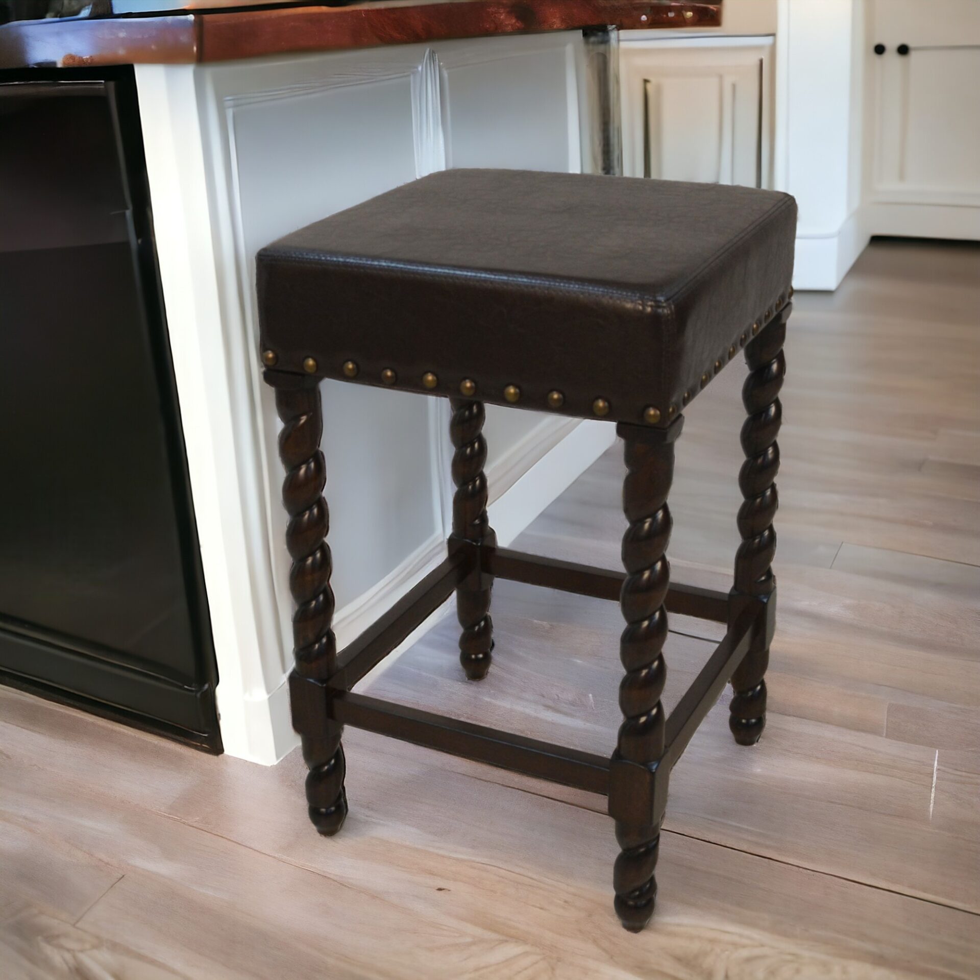 24 Inch Black and Espresso Backless Faux Leather Bar Stool 3 24 Inch Black and Espresso Backless Faux Leather Bar Stool - Image 3