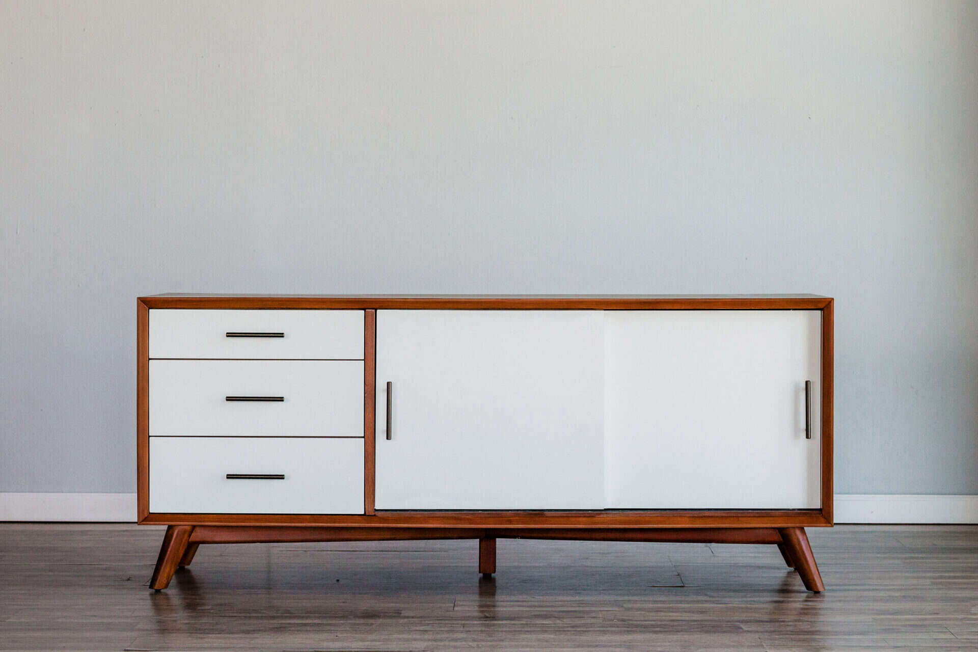 Mid Century Acorn and White Mahogany TV Console 1 Mid Century Acorn and White Mahogany TV Console