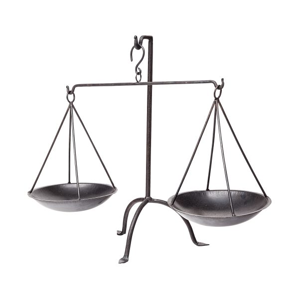 Adilah 16L x 10W Black Metal Vintage Inspired Weighing Scale
