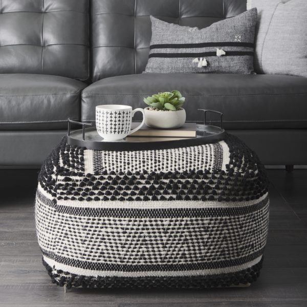 Ansel 20L x 14W Black Metal Mirrored Bottom Oval Serving Tray 1