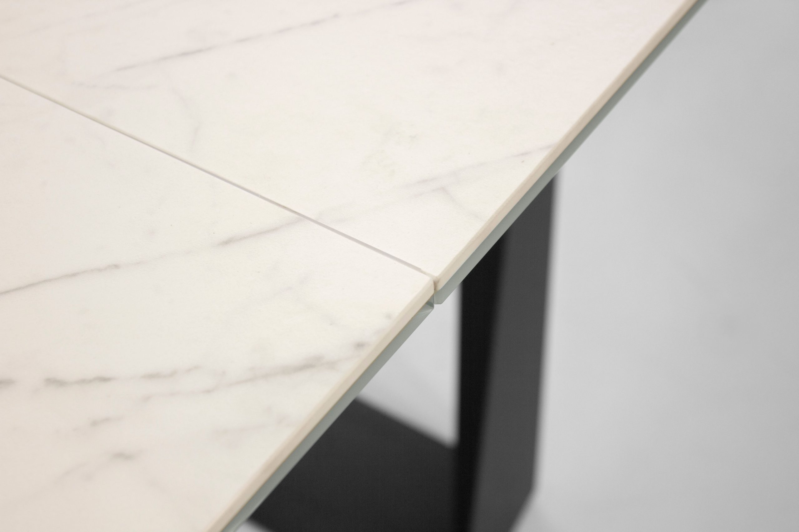 BRIDGE Carrara White Ceramic Extension Dining Table 4 BRIDGE Carrara White Ceramic Extension Dining Table - Image 4