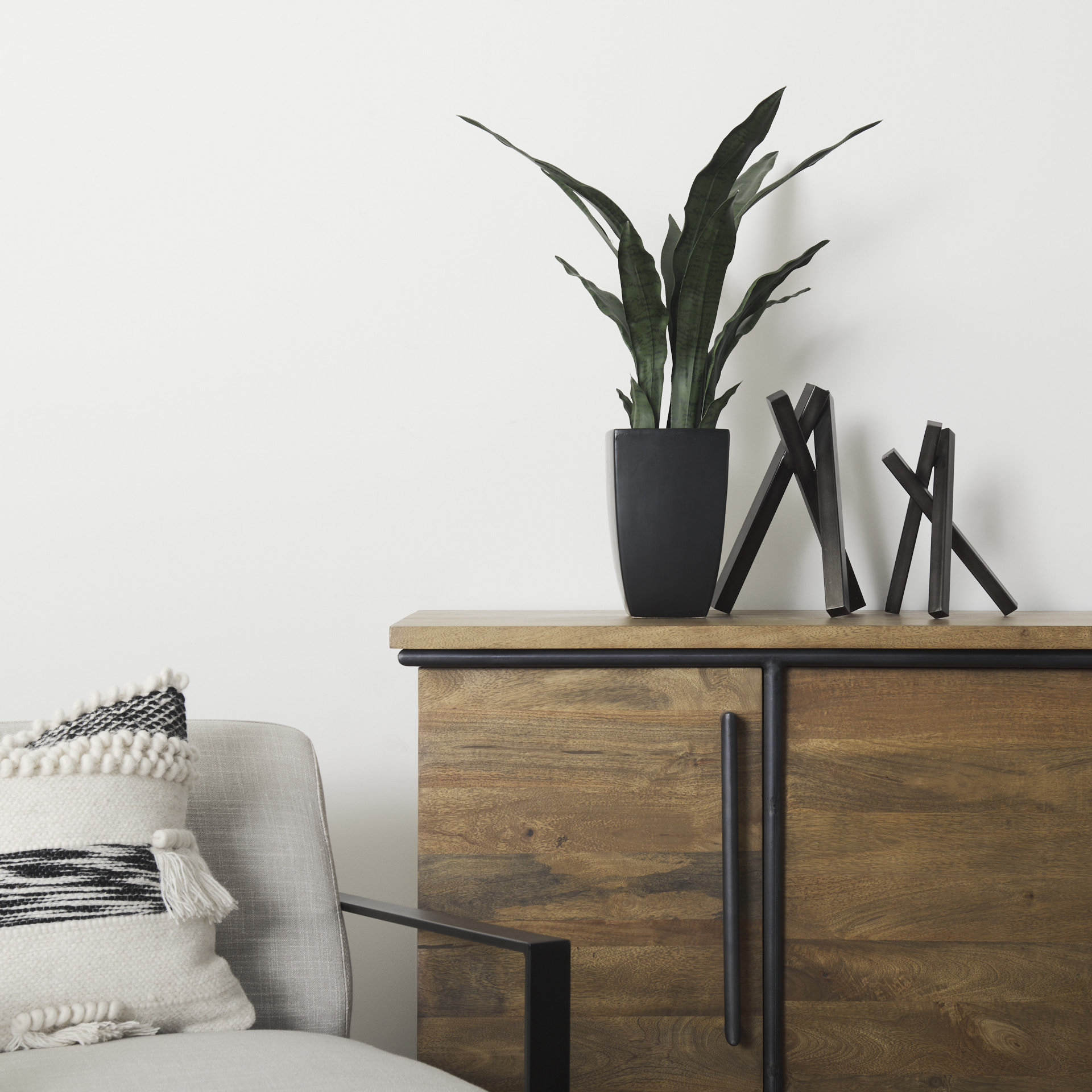 Bastian (Large) 9L x 8W Black Metal Abstract Object 4 Bastian (Large) 9L x 8W Black Metal Abstract Object - Image 4